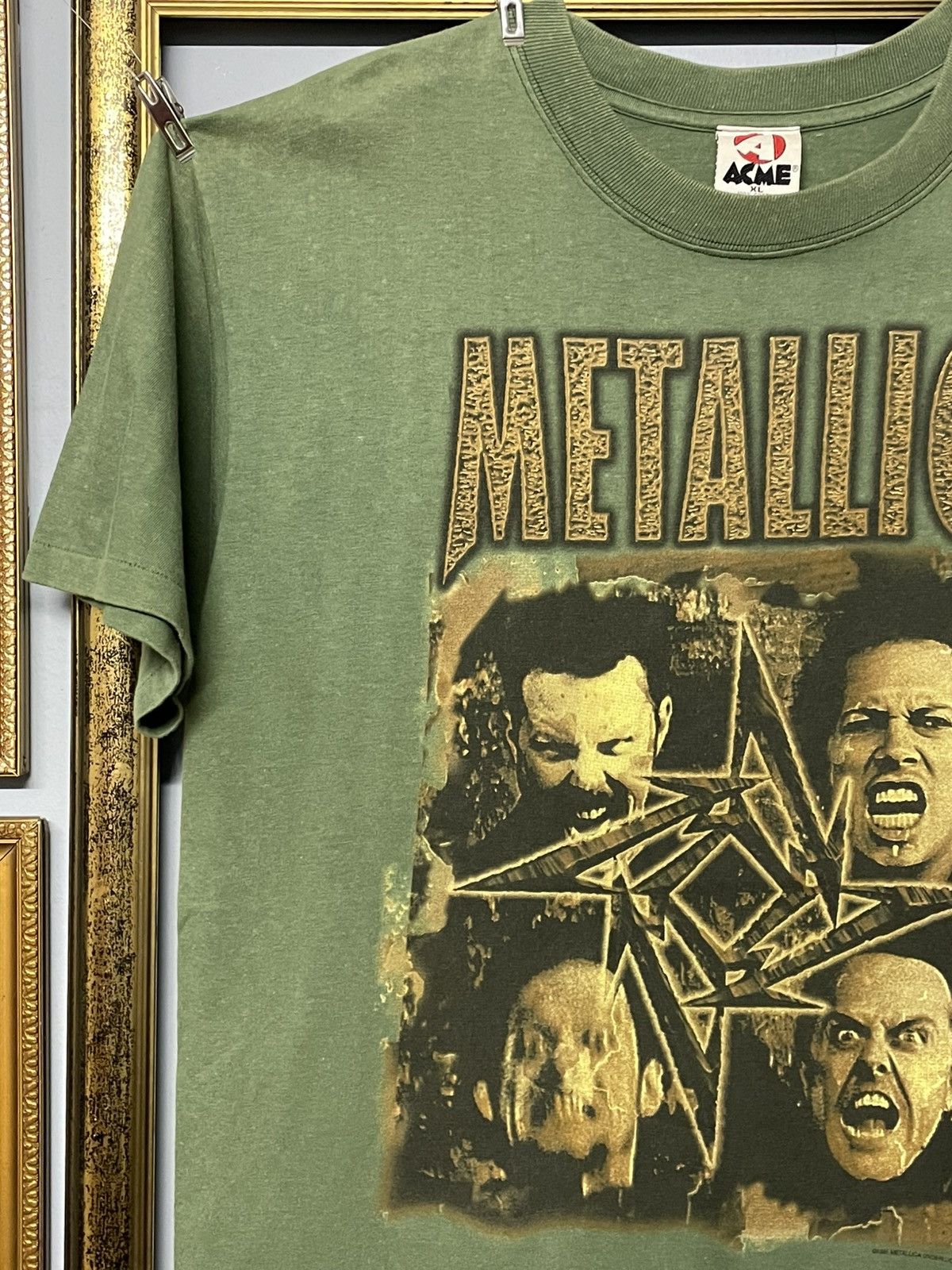 Vintage Vintage 1998 Og Metallica Tour Single Stitch Sunfaded Tee Size US XL / EU 56 / 4 - 4 Thumbnail
