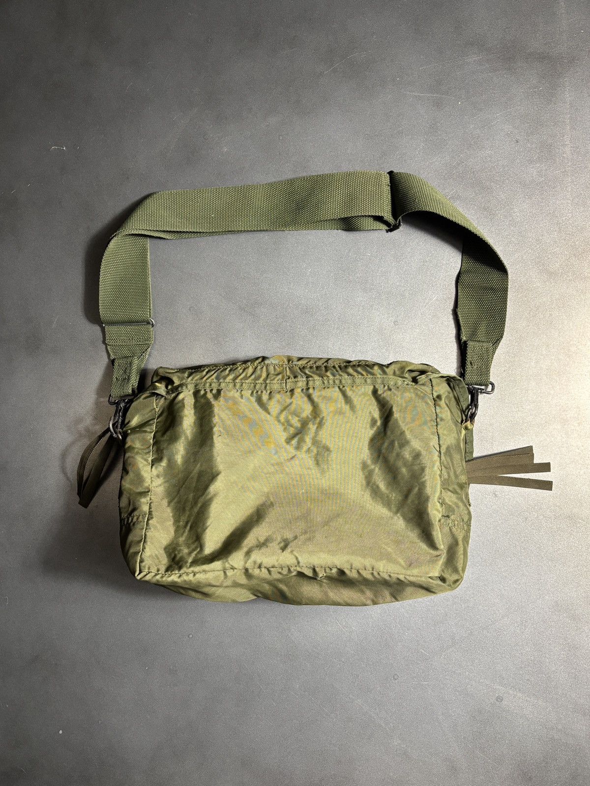 Vintage Vintage Military Bag Medical MultiZip Cargo Pouch Messenger Size ONE SIZE - 6 Thumbnail