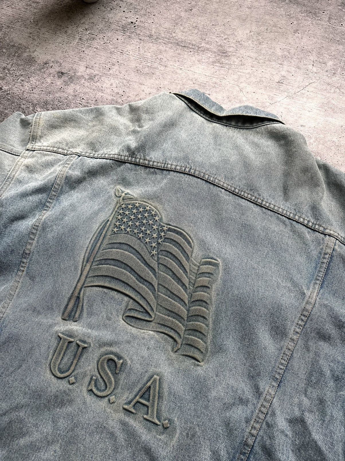 Vintage Vintage 80’s Denim Jeans Faded USA Logo Jacket Size US XL / EU 56 / 4 - 8 Thumbnail