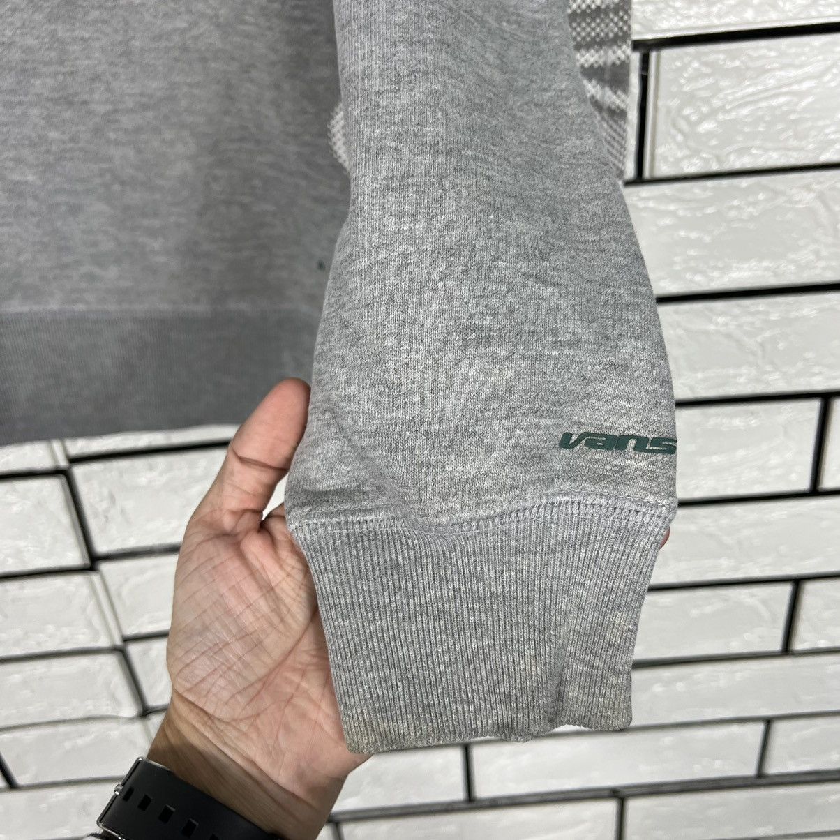 Vans Vintage 90's VANS Big Logo Crewneck Sweatshirt #3971-C181 Size US L / EU 52-54 / 3 - 9 Thumbnail