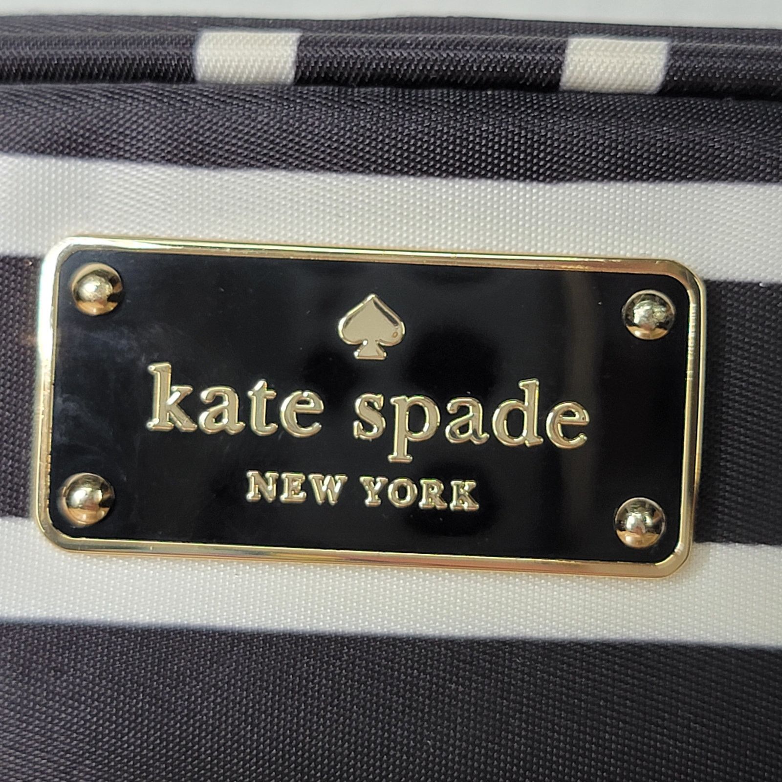 Kate Spade Kate Spade B&W Stripe Cosmetic Pouch - NWT Size ONE SIZE - 2 Thumbnail