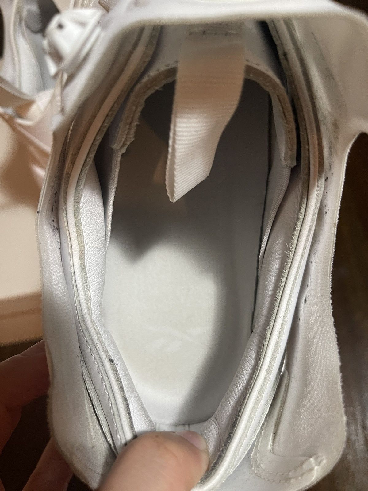 Maison Margiela × Reebok MAISON MARGIELA X REEBOK INSTAPUMP FURY TABI PUMP WHITE Size US 10.5 / EU 43-44 - 8 Thumbnail