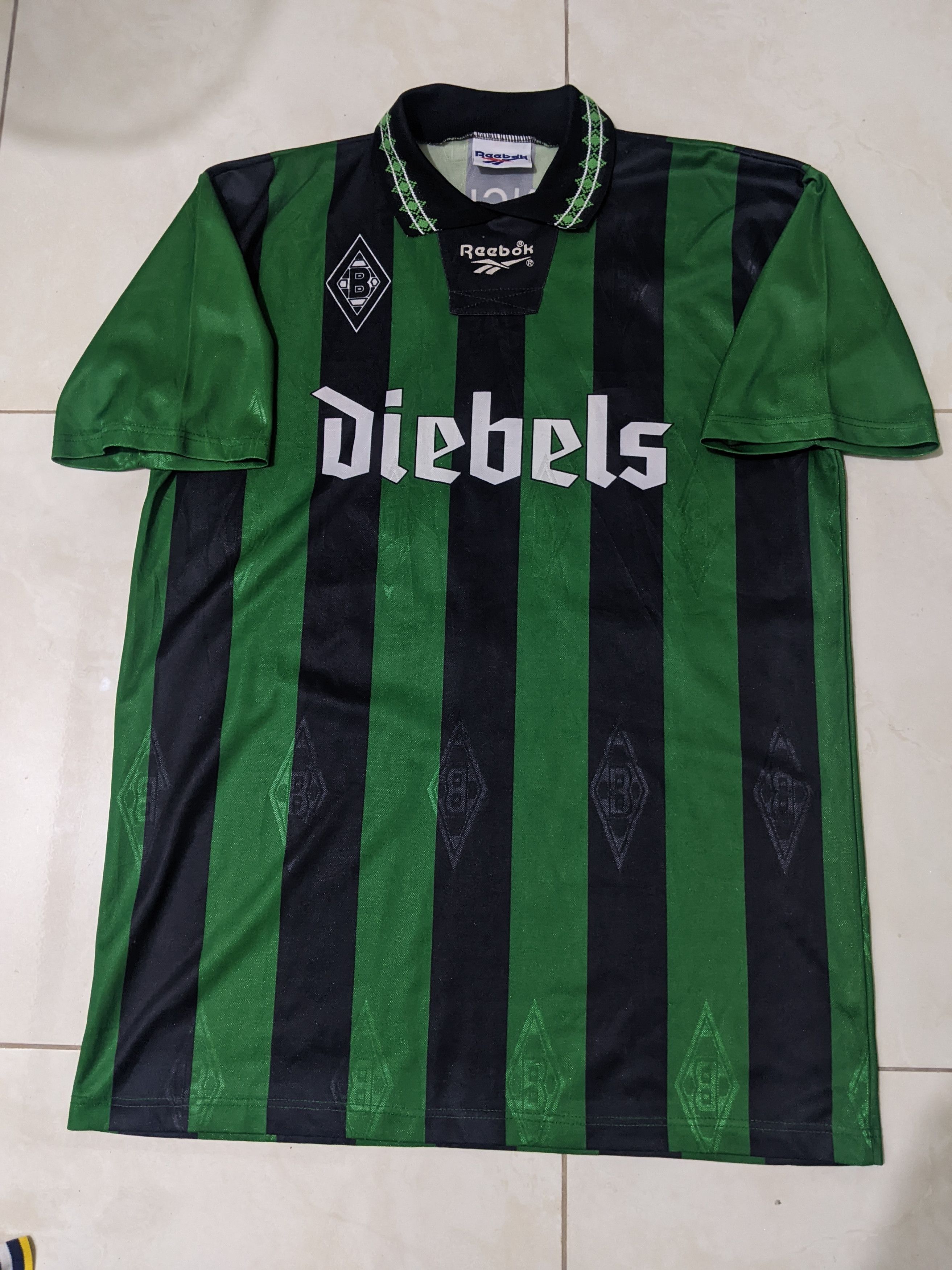 Reebok BORUSSIA MÖNCHENGLADBACH 1995-96 Effenberg football shirt Size US L / EU 52-54 / 3 - 1 Thumbnail
