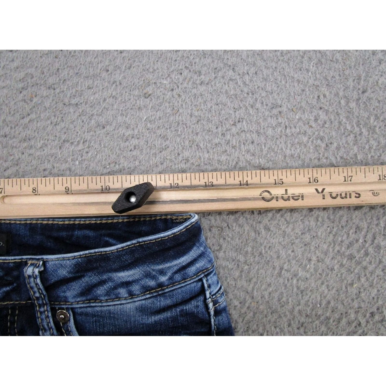 Silver Jeans Co. Silver Jeans Co Suki Capri Jeans Womens Size 26x22.5 Blue Stretch Denim 5-Pocket Regular Rise Size 26" / US 2 / IT 38 - 7 Thumbnail