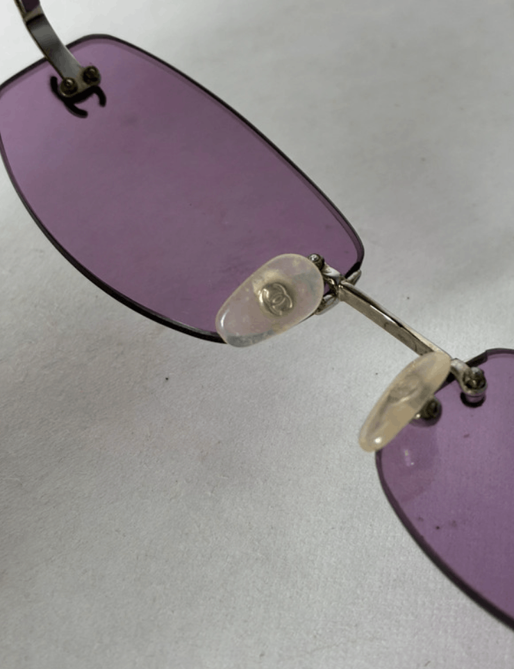 Chanel Chanel Sunglasses 4002 Rhinestone Logo 4017Rimless Vintage Size ONE SIZE - 5 Thumbnail