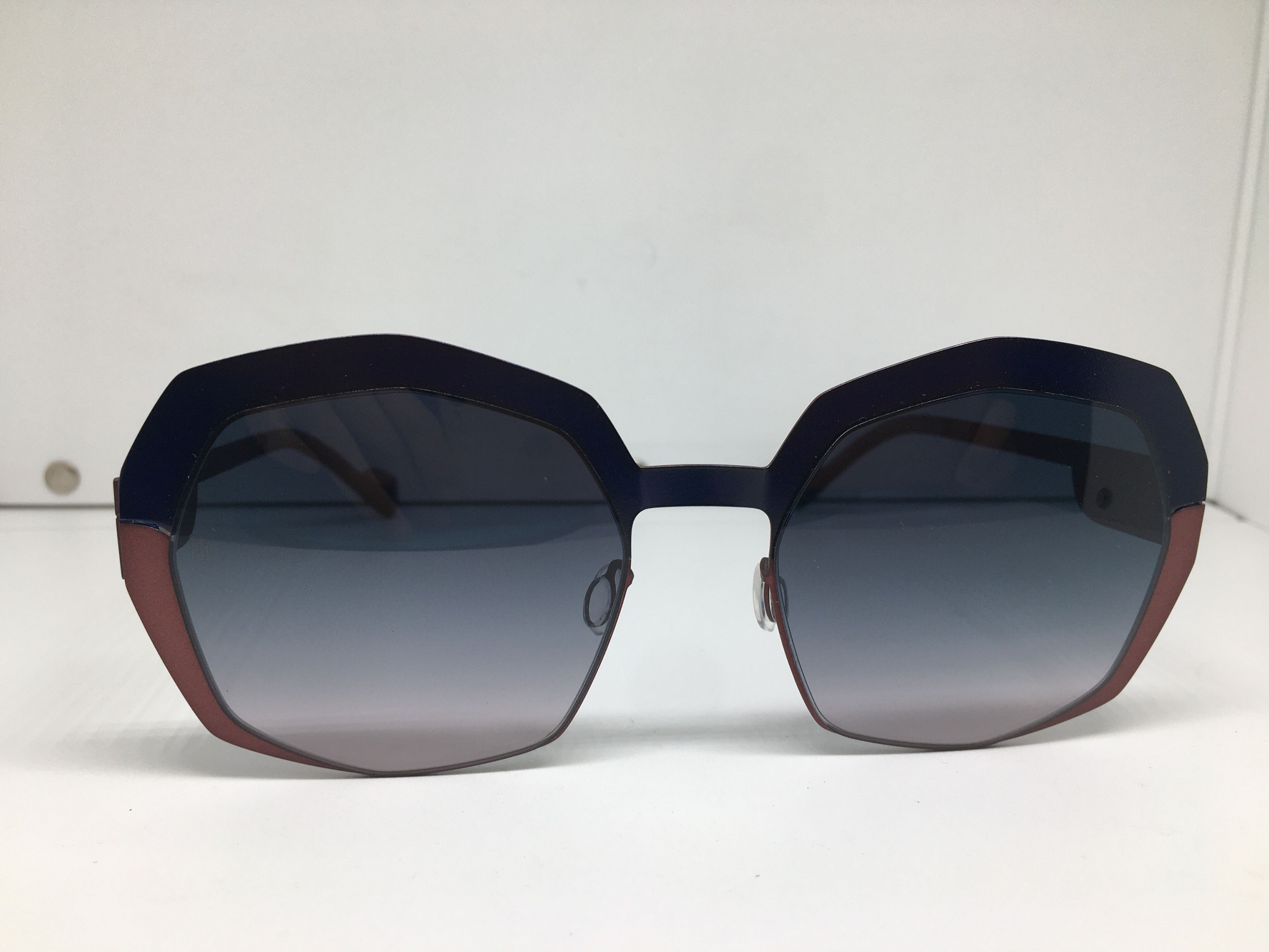 Other CAROLINE ABRAM JADE Oversize Sunglasses Frame Size ONE SIZE - 1 Thumbnail