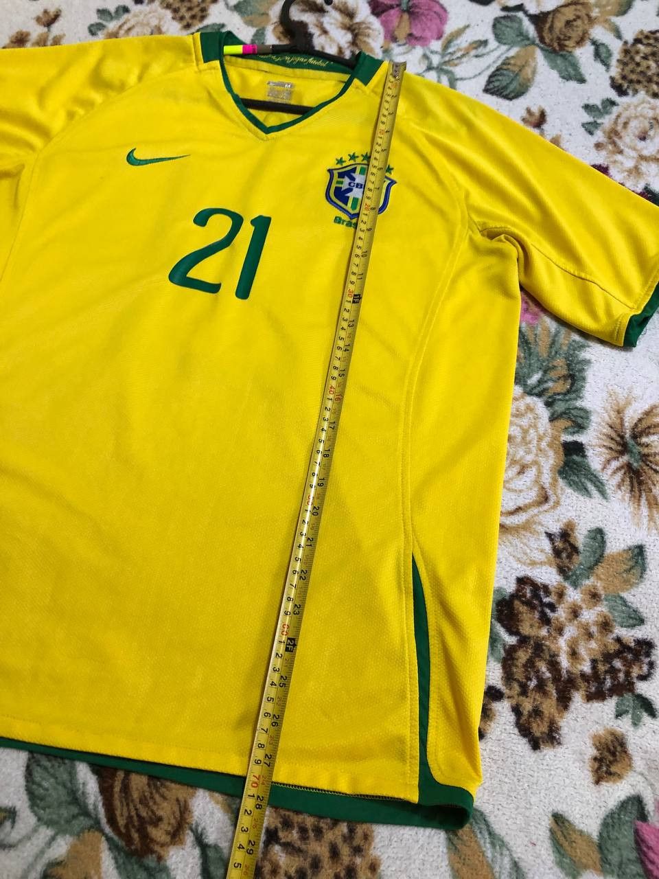 Nike Nike BRAZIL NIKE 2008 FOOTBALL SOCCER HOME JERSEY #21 Size US M / EU 48-50 / 2 - 8 Thumbnail