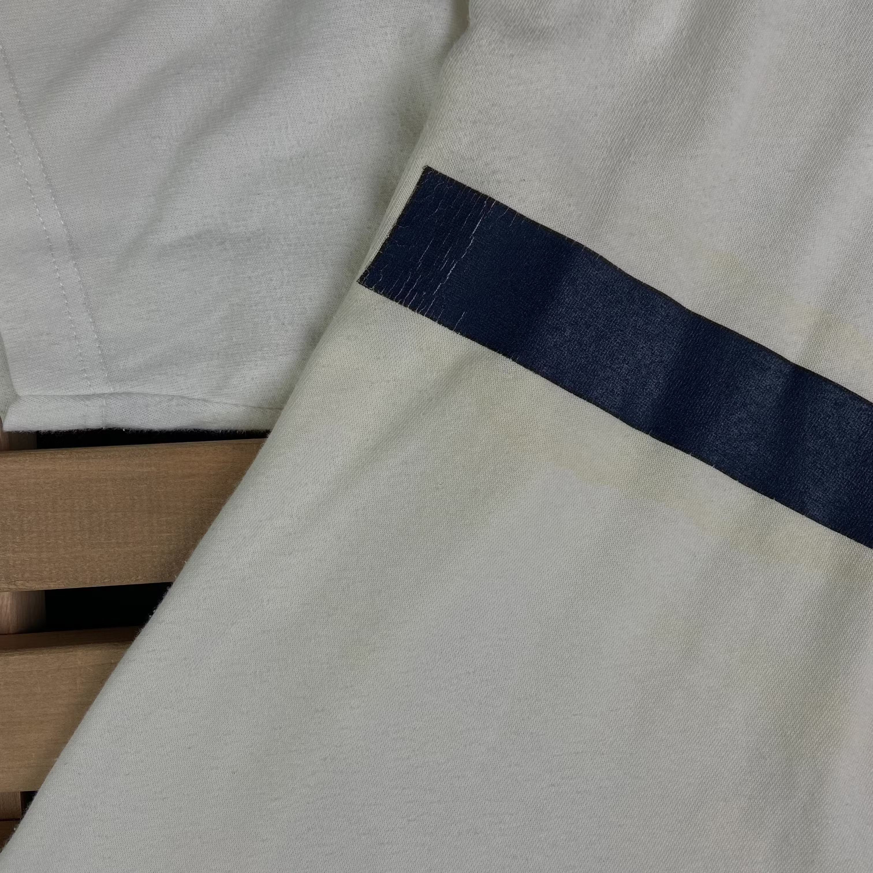 Nike × Vintage Mens Vintage T Shirt Nike Size L Size US L / EU 52-54 / 3 - 4 Thumbnail