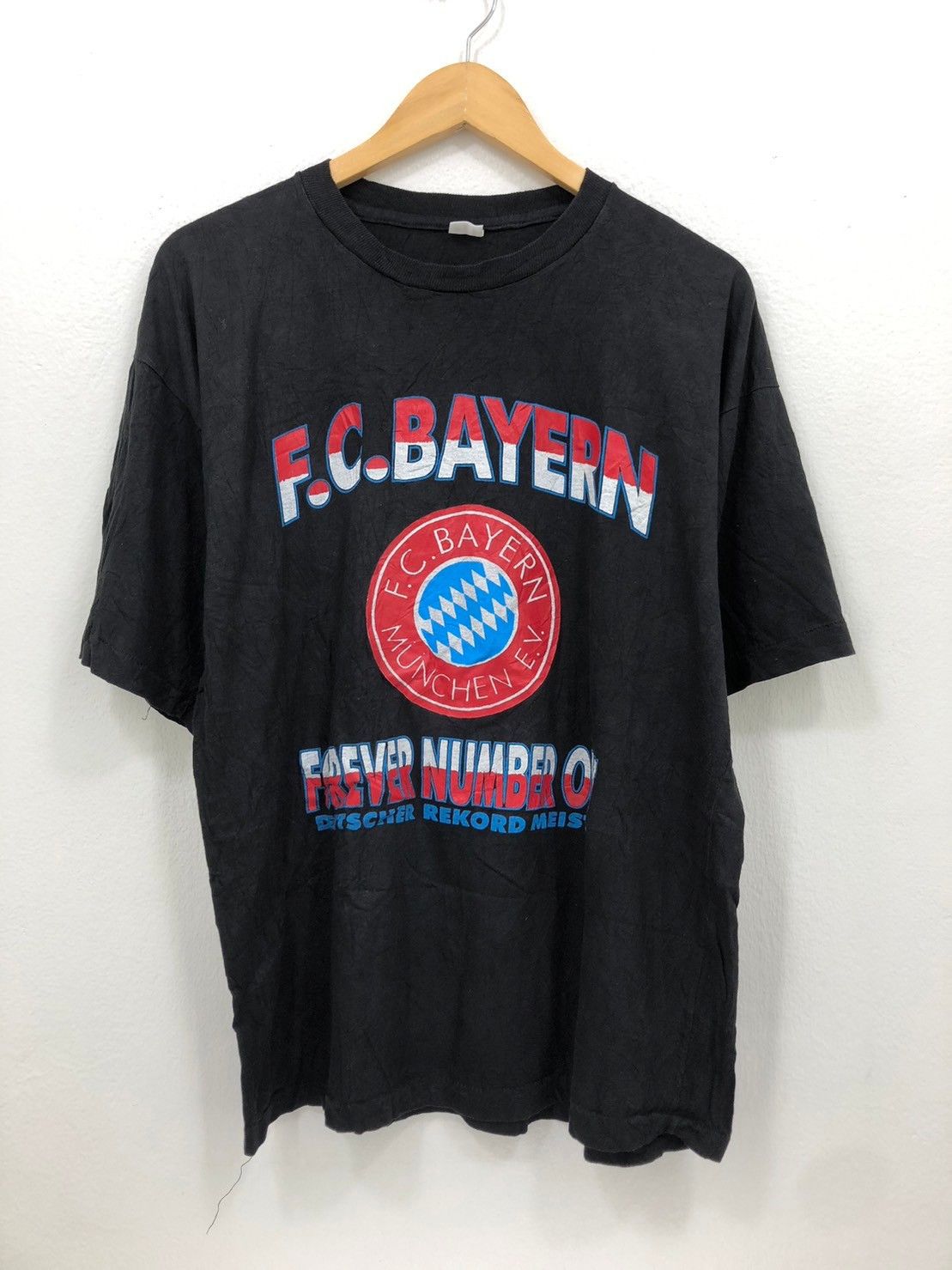 Vintage Vintage 90's FC Bayern Munich shirt BN Size US L / EU 52-54 / 3 - 2 Thumbnail