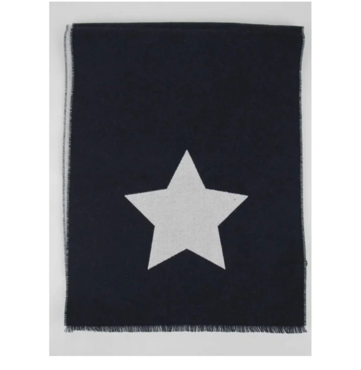 Gucci Authentic Gucci Wool L’ Aveugle Navy Star / Bee Scarf Size ONE SIZE - 5 Thumbnail