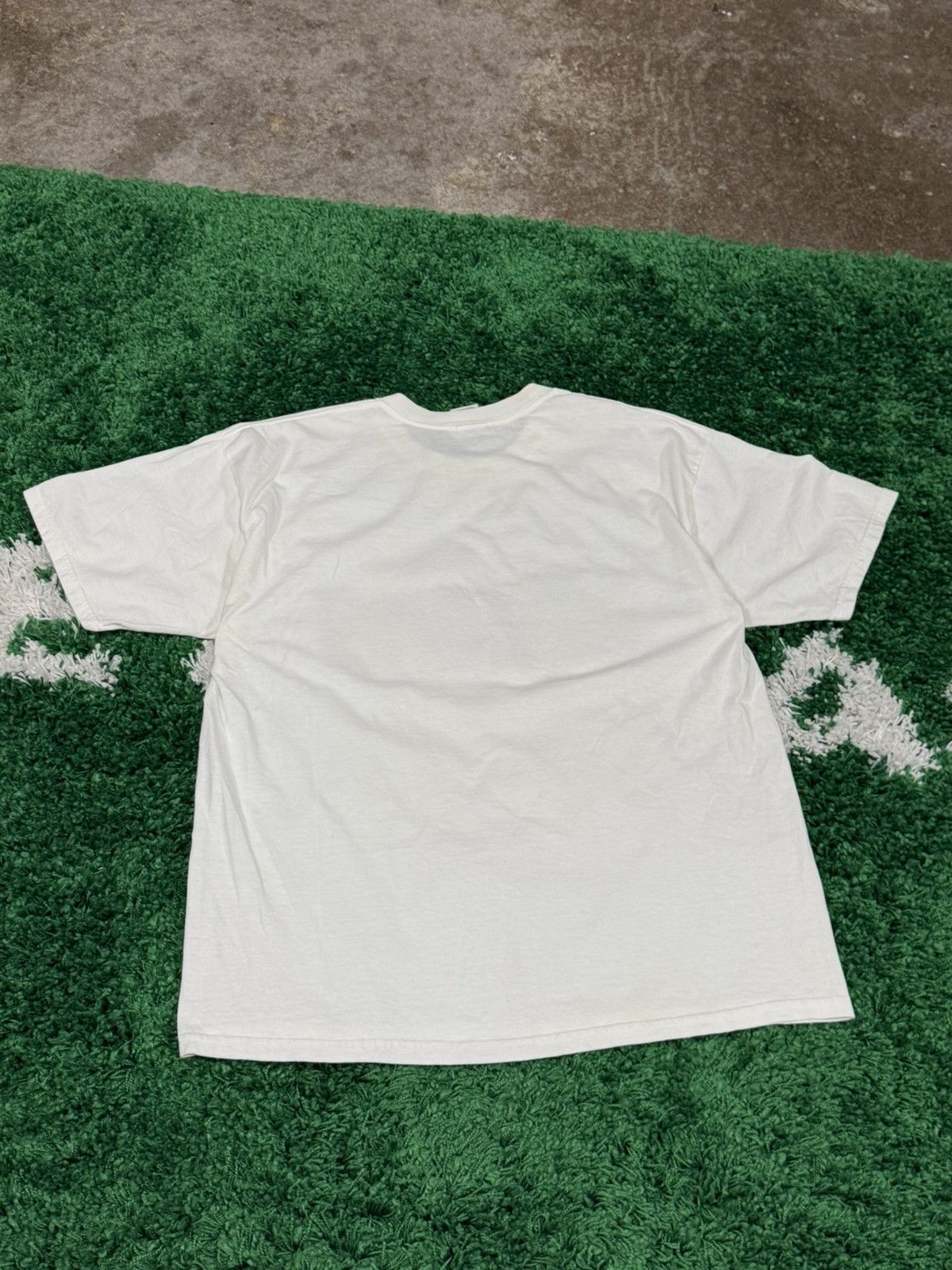 Vintage Vintage Gildan Calvary Cross Christ Church Logo White Tee XL Size US XL / EU 56 / 4 - 5 Thumbnail