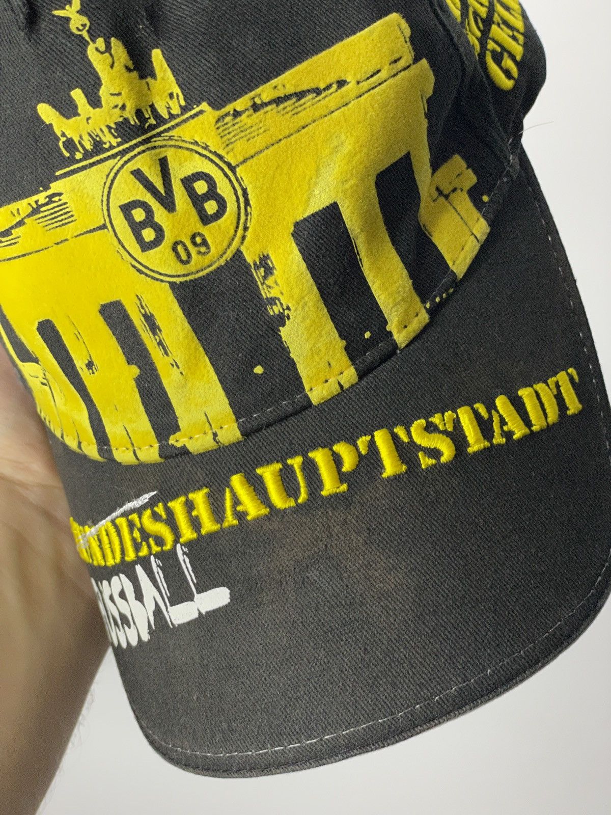 Other Vintage Faded BVB Big logo Embroidered Dortmund Cap Size ONE SIZE - 7 Thumbnail
