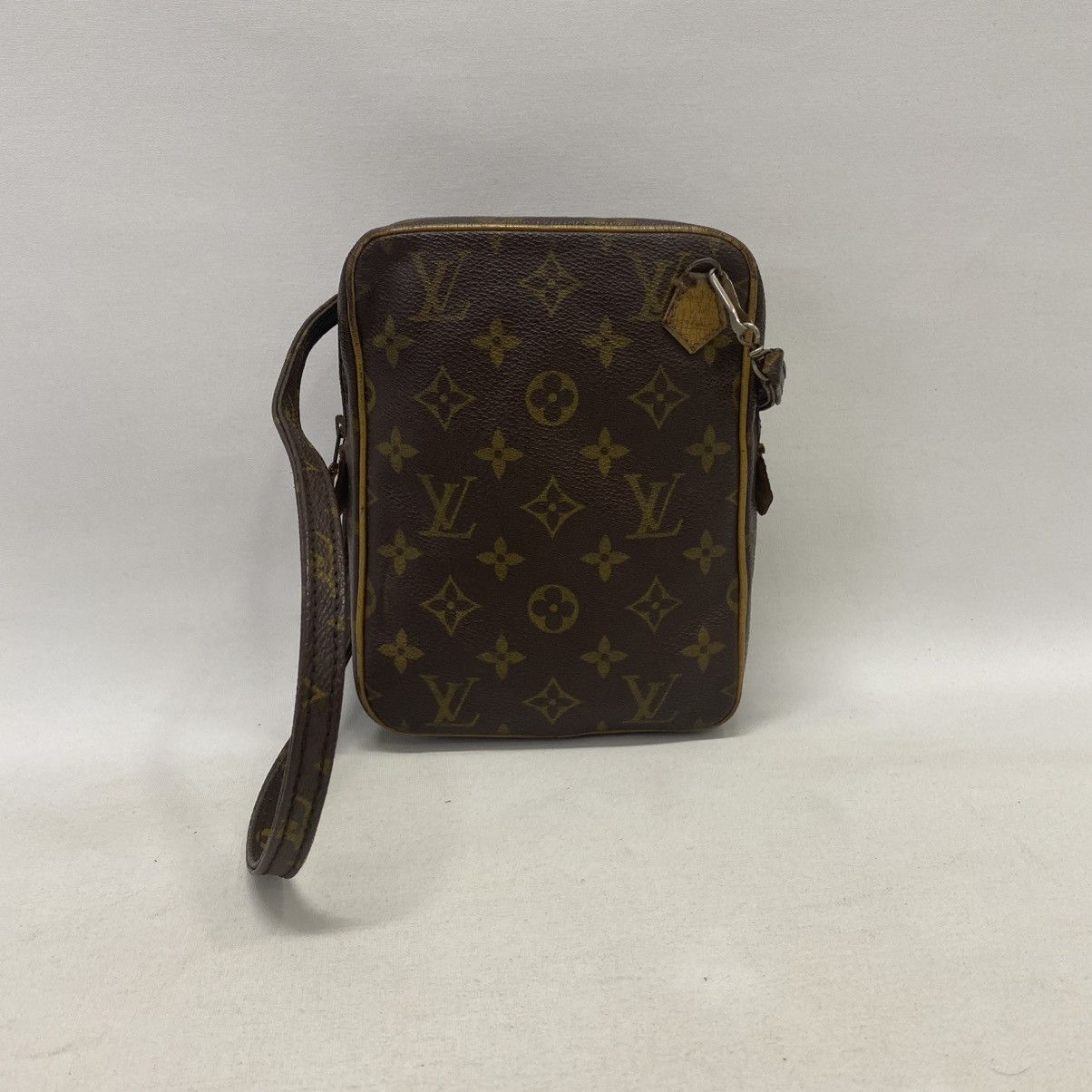 Vintage ‼️YES‼️AUTH. VINTAGE LOUIS VUITTON MINI DANUBE SHOULDER BAG Size ONE SIZE - 2 Thumbnail
