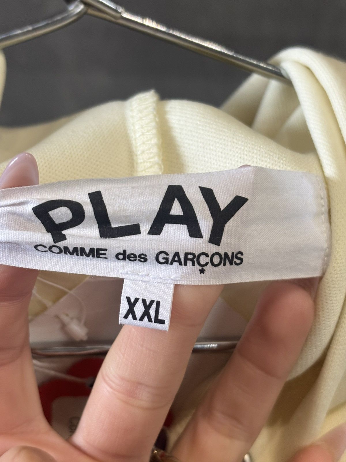 Comme des Garcons COMME DES GARÇONS HOODIE IVORY SIZE XXL Size US XXL / EU 58 / 5 - 10 Thumbnail
