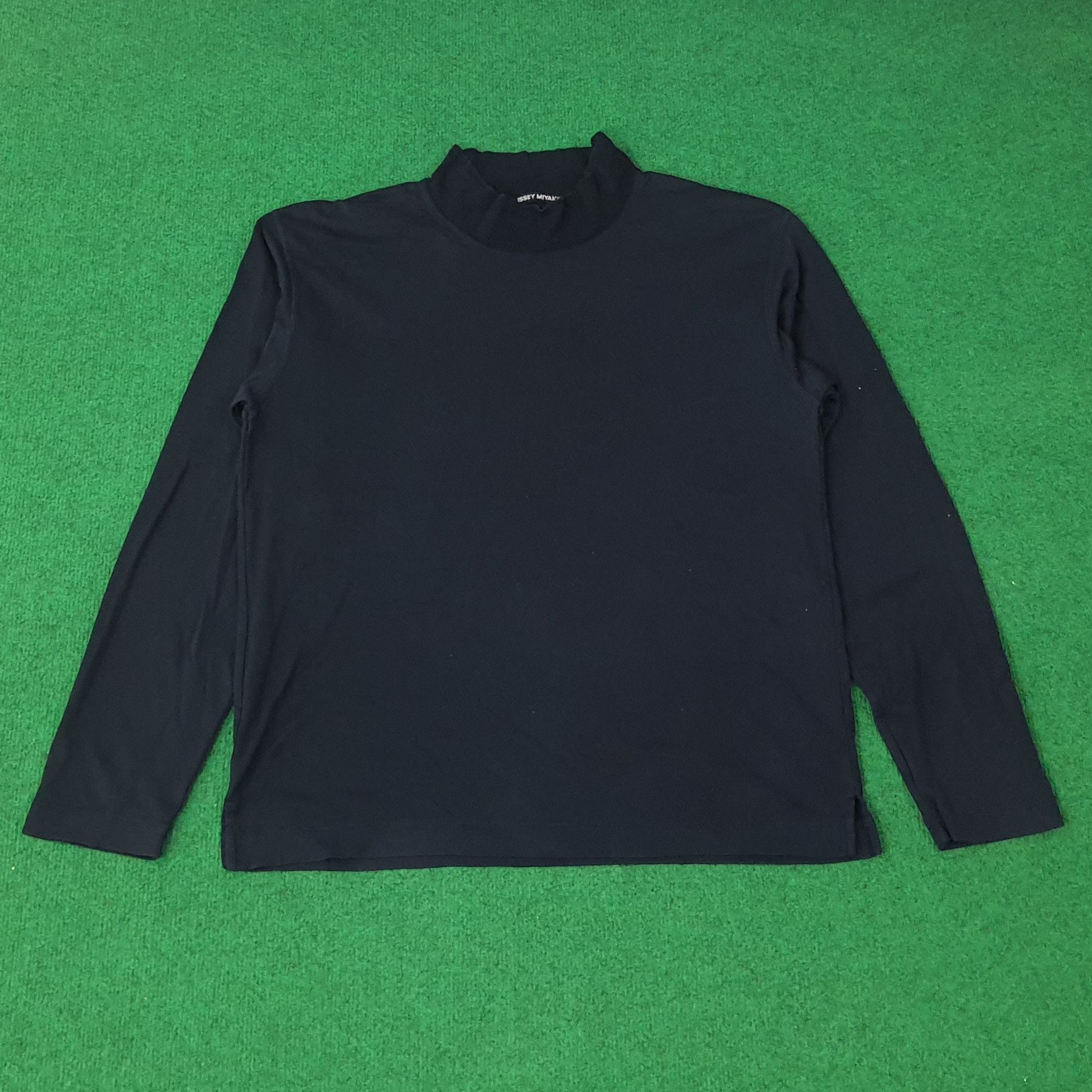 Issey Miyake Vintage Issey Miyake Japan Designer Tshrt C259N76 Size US L / EU 52-54 / 3 - 1 Thumbnail