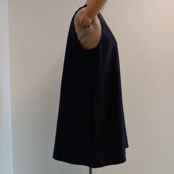 Lafayette 148 LAFAYETTE 148 Silk Crepe De Chine Sleeveless Blouse - Blue Size M / US 6-8 / IT 42-44 - 4 Thumbnail