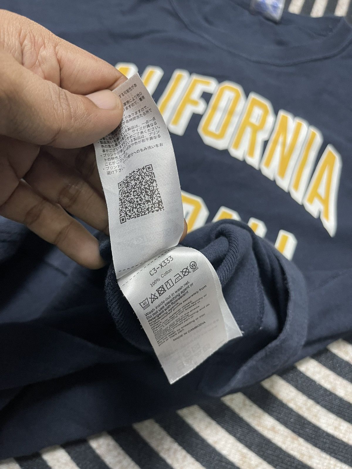 Champion VINTAGE CHAMPION REVERSE WEAVE “CALIFORNIA FOOTBALL” TSHIRT Size US L / EU 52-54 / 3 - 10 Thumbnail