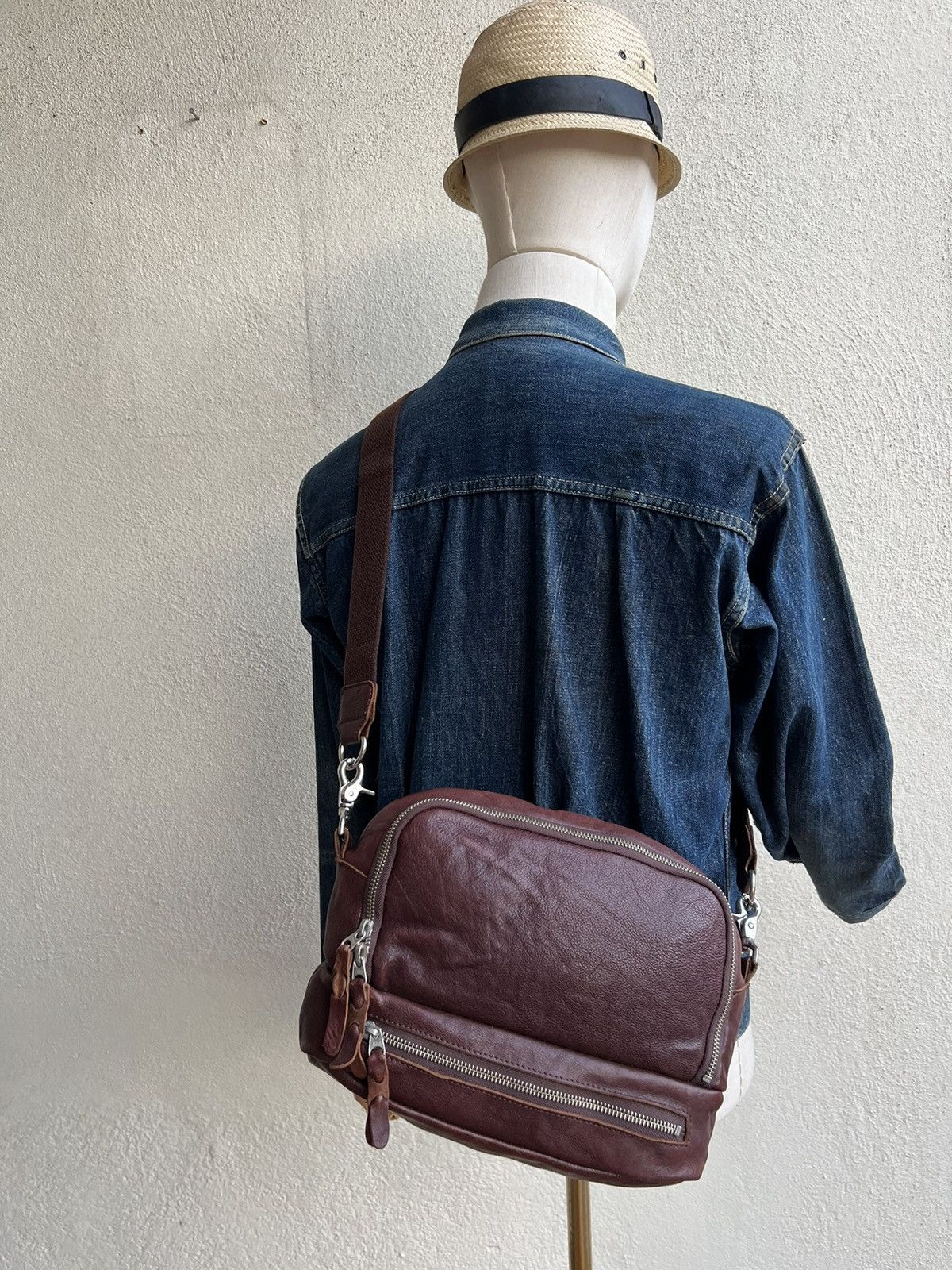 Japanese Brand Vintage Butler Verner Sails Patina Leather Bag 2 Compartment Size ONE SIZE - 3 Thumbnail