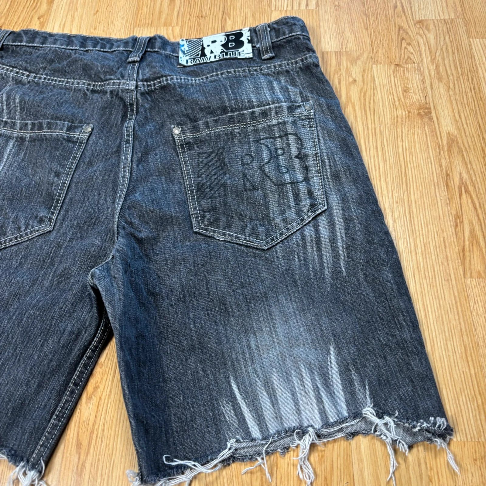 Japanese Brand Raw Blue Denim Shorts W34 Size US 34 / EU 50 - 7 Thumbnail