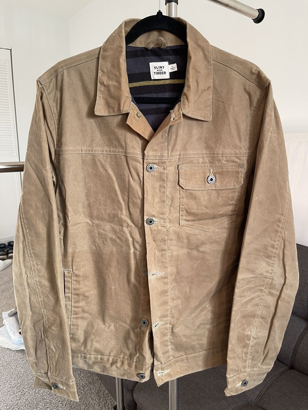 Flint And Tinder Flint and Tinder flannel-lined waxed trucker jacket Size US L / EU 52-54 / 3 - 1 Thumbnail