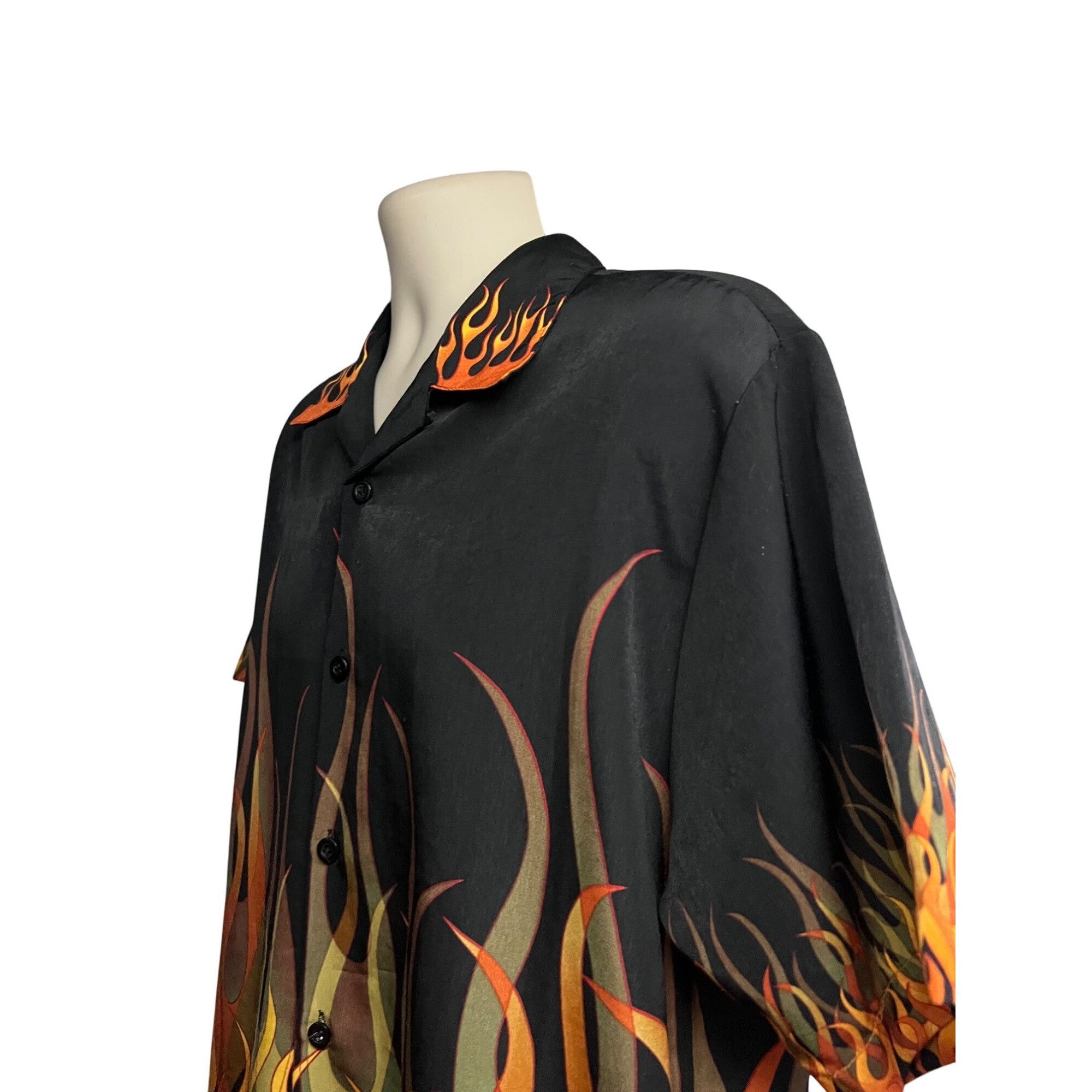 Dragonfly Dragonfly Mens Black Vintage Flames Retro Rockabilly Button Size US S / EU 44-46 / 1 - 7 Thumbnail