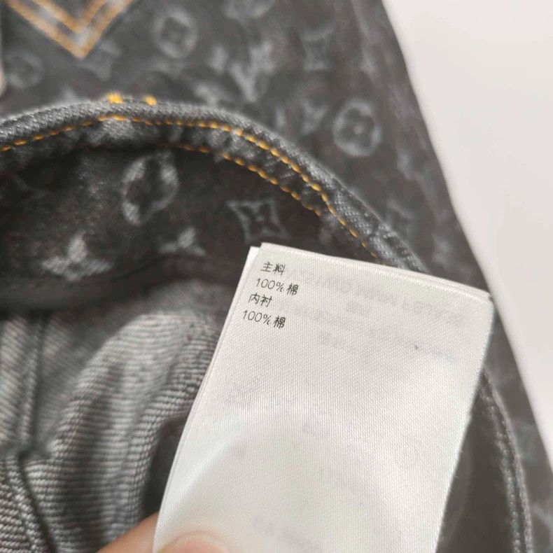 Louis Vuitton Louis Vuitton SS25 Retro Full Print Slim Fit Denim Jacket 2 Size XS / US 0-2 / IT 36-38 - 4 Thumbnail
