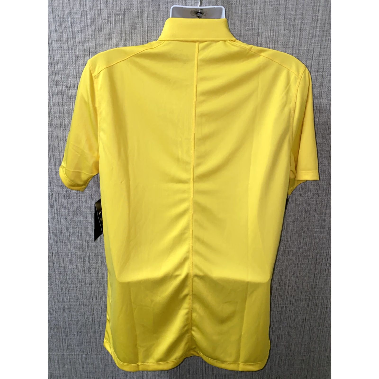Nike Nike Golf Dry Victory Polo Sz Medium 100% Authentic 891881 703 NWT Size US M / EU 48-50 / 2 - 4 Thumbnail