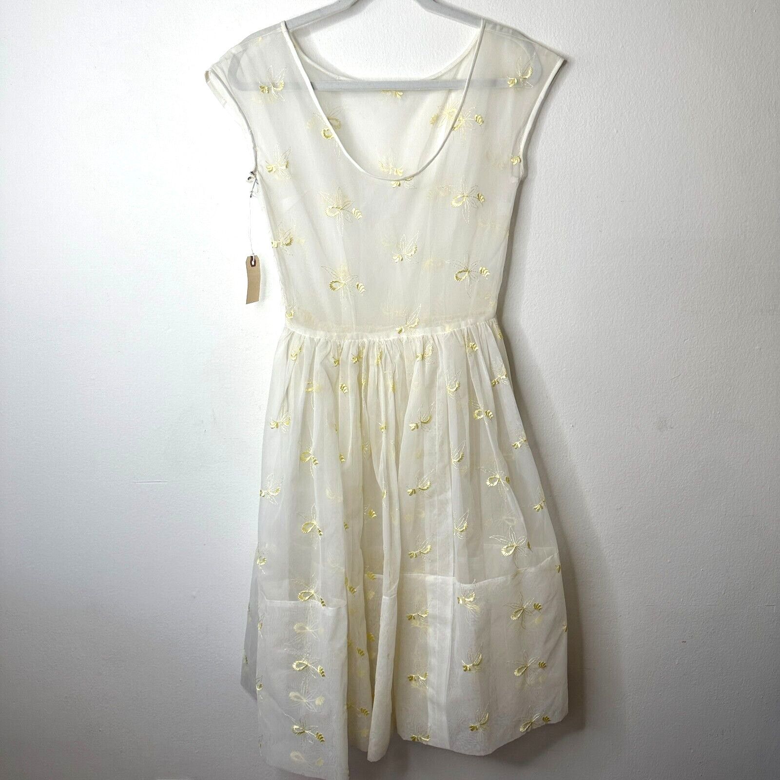 Vintage VINTAGE 50s Pale Yellow Floral Embroidered Sleeveless Dress Size S / US 4 / IT 40 - 2 Thumbnail
