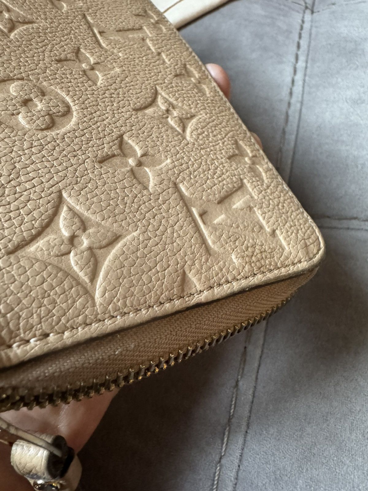 Louis Vuitton LOUIS VUITTON zip wallet purse pouch study all photos & desc Size ONE SIZE - 19 Thumbnail