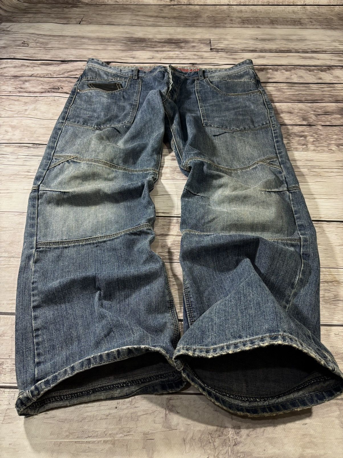 Japanese Brand Vintage Baggy Rap sk8 Jnco Style Washed ENGLAND Jeans y2k Size US 34 / EU 50 - 1 Thumbnail