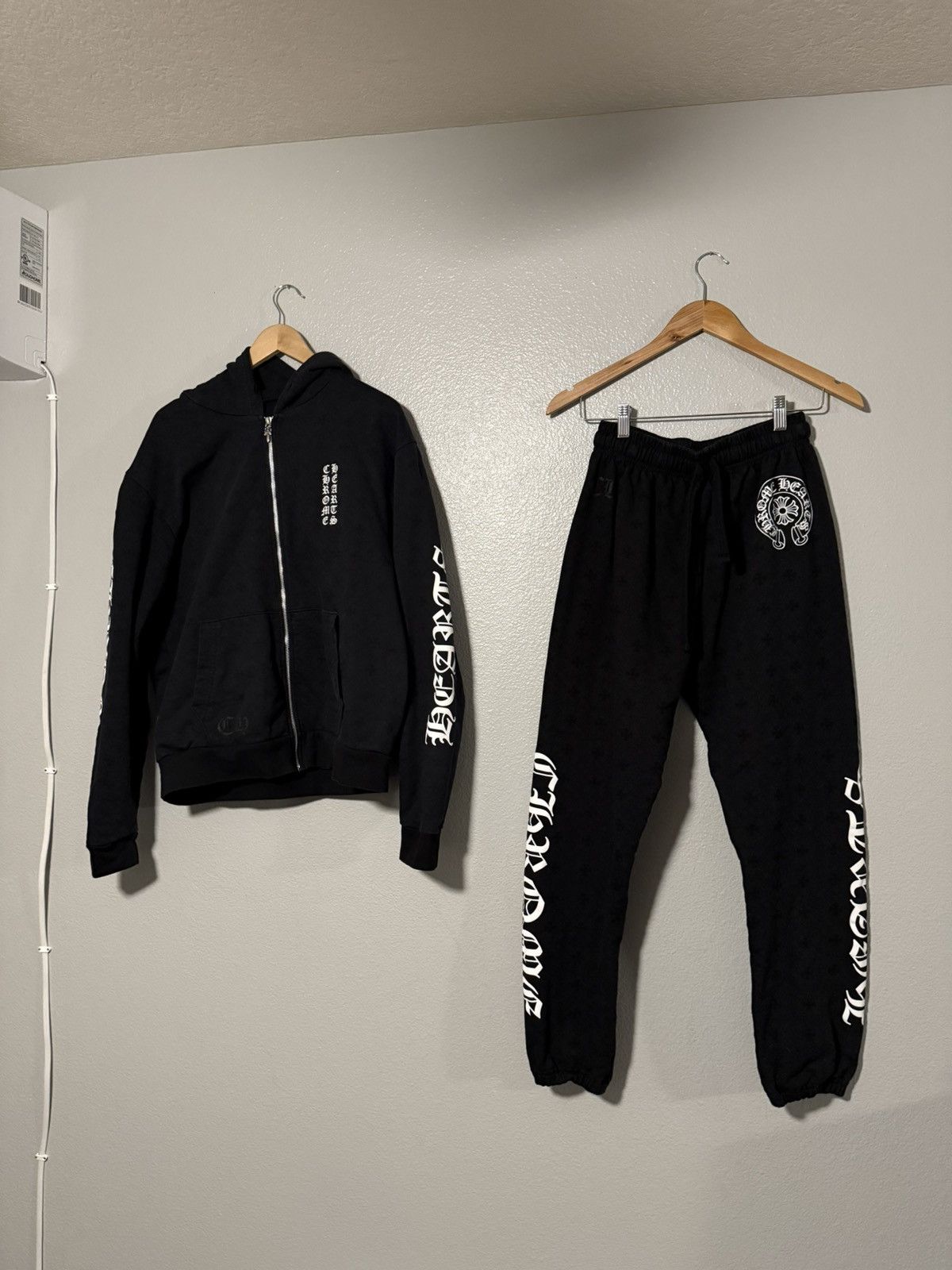 Chrome Hearts Chrome Hearts Monogram Zip Up Hoodie Size US S / EU 44-46 / 1 - 1 Thumbnail
