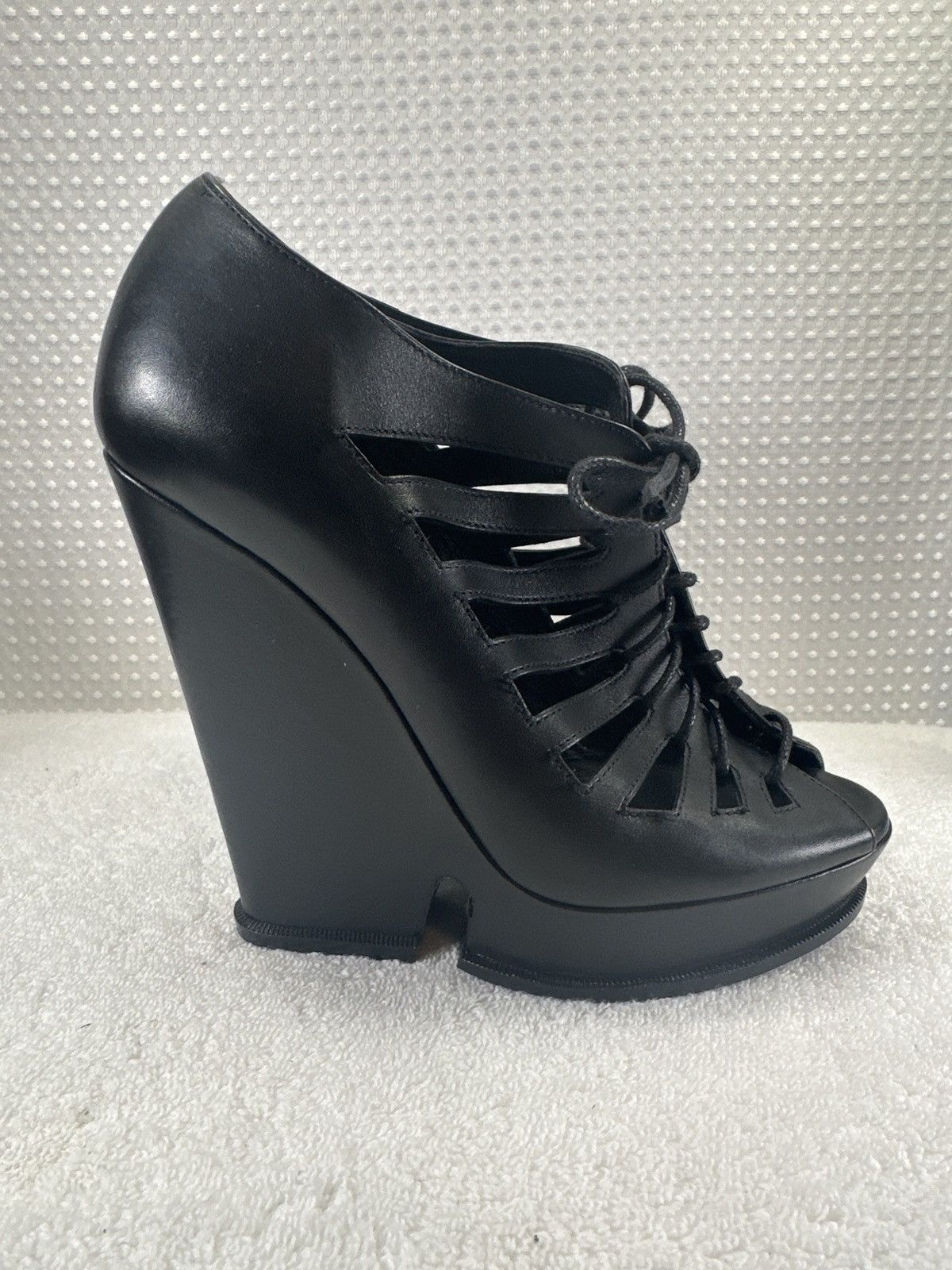 Yves Saint Laurent Yves Saint Laurent Hortense Wedge Heels Size US 8 / IT 38 - 3 Thumbnail