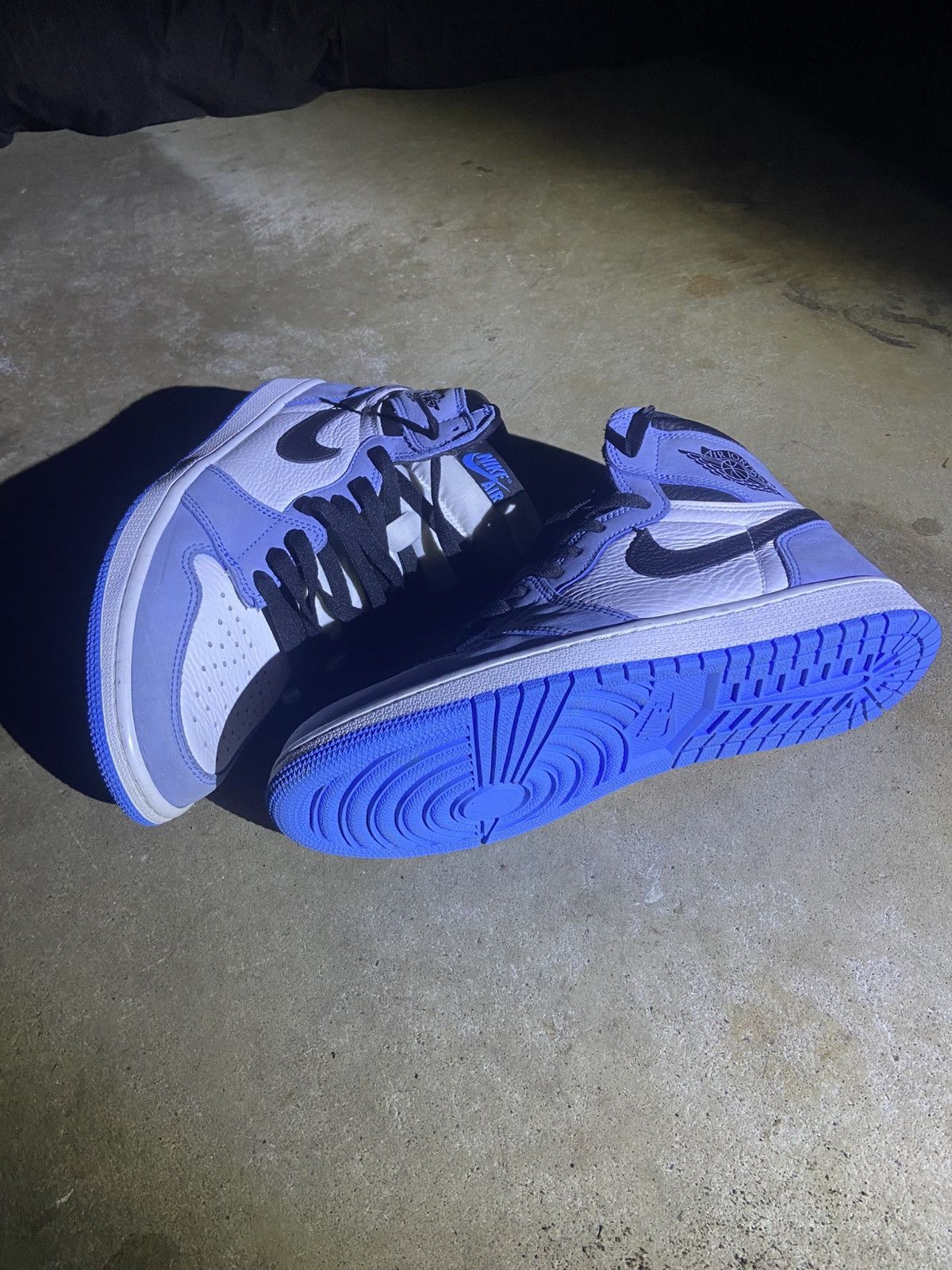 Jordan Brand × Nike Jordan 1 University Blue Size US 9.5 / EU 42-43 - 4 Thumbnail