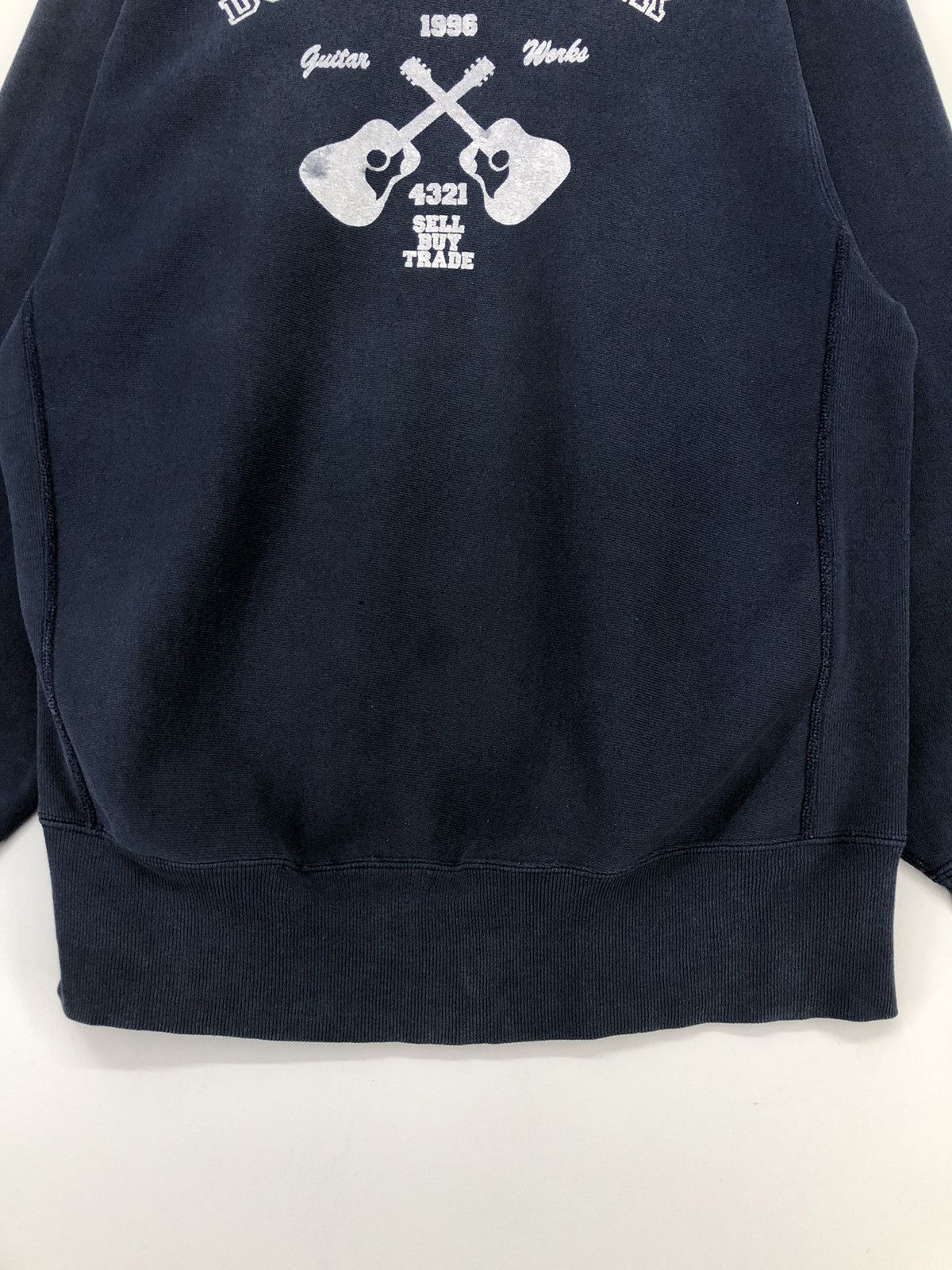Champion Vintage 90's Champion Reverse Weave Crewneck Sweatshirt Size US L / EU 52-54 / 3 - 17 Thumbnail