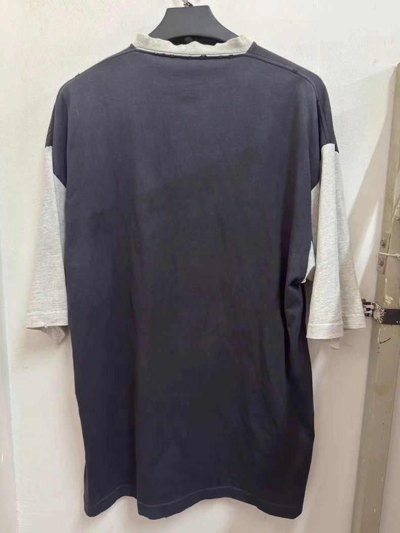 Balenciaga Balenciaga Double Ring Short Sleeve Size US L / EU 52-54 / 3 - 2 Thumbnail