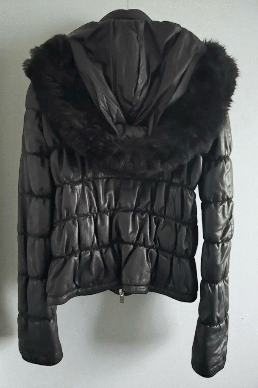 Giorgio Armani F/W2011 Emporio Armani Ruched Leather puffer Jacket Fur Hood Size S / US 4 / IT 40 - 2 Thumbnail