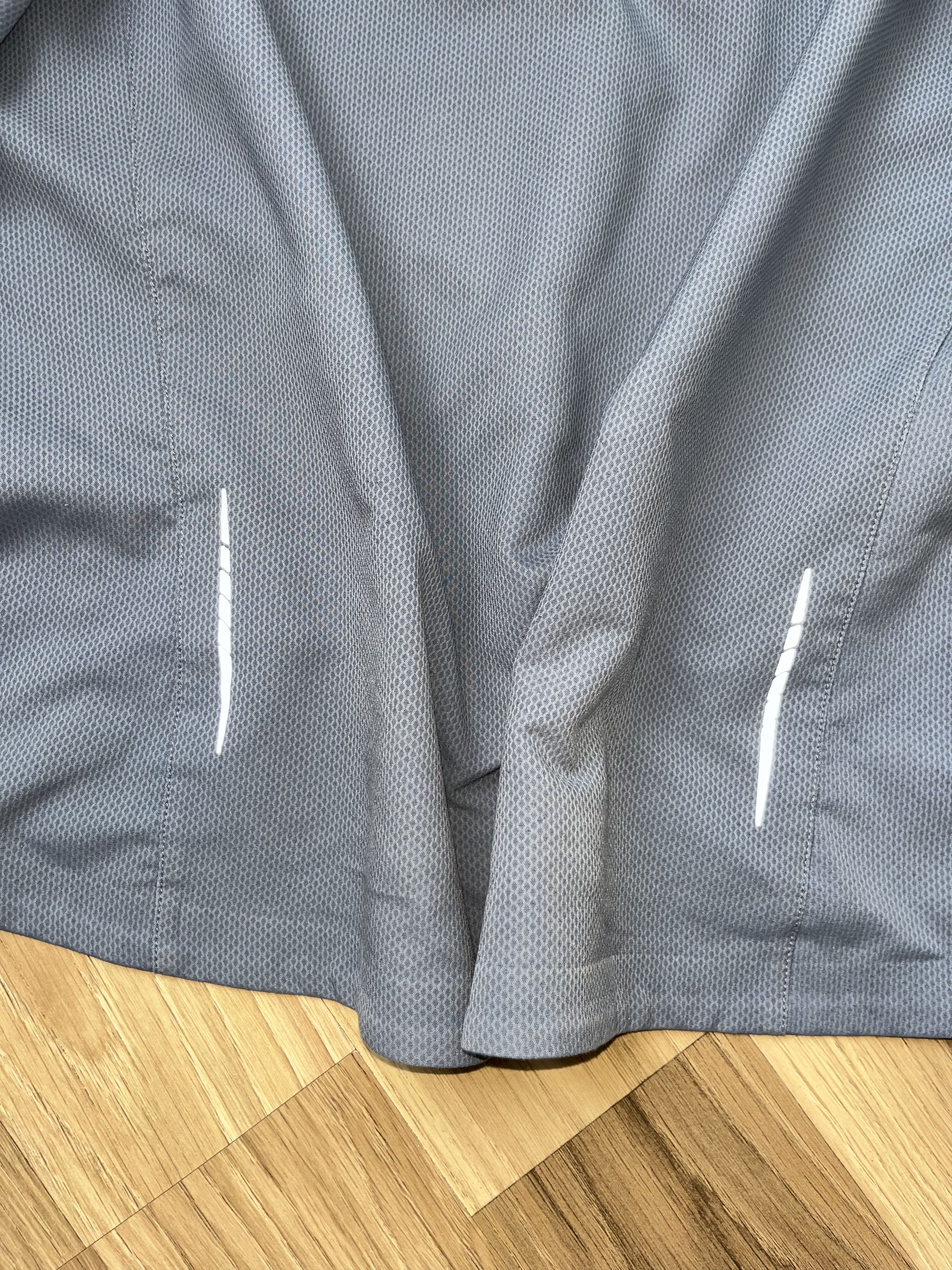 Arc'teryx Vintage Arc’teryx Light Jacket Reflective Size US M / EU 48-50 / 2 - 13 Thumbnail