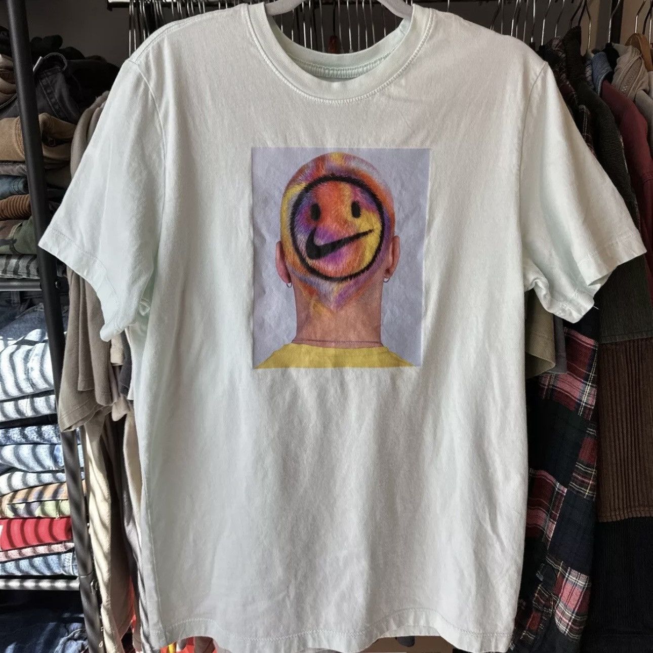 J Balvin × Nike Nike J Balvin Sportswear Graphic Shirt Have A Day Smile Med Size US M / EU 48-50 / 2 - 1 Thumbnail