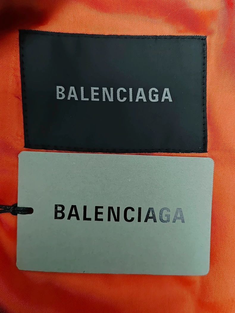 Balenciaga Balenciaga 24fw tape adhesive tape textured paper series Bo Size US M / EU 48-50 / 2 - 5 Thumbnail