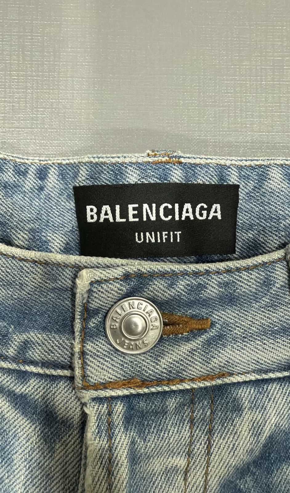Balenciaga Balenciaga Fall 21 Slashed denim Jeans Size US 32 / EU 48 - 4 Thumbnail
