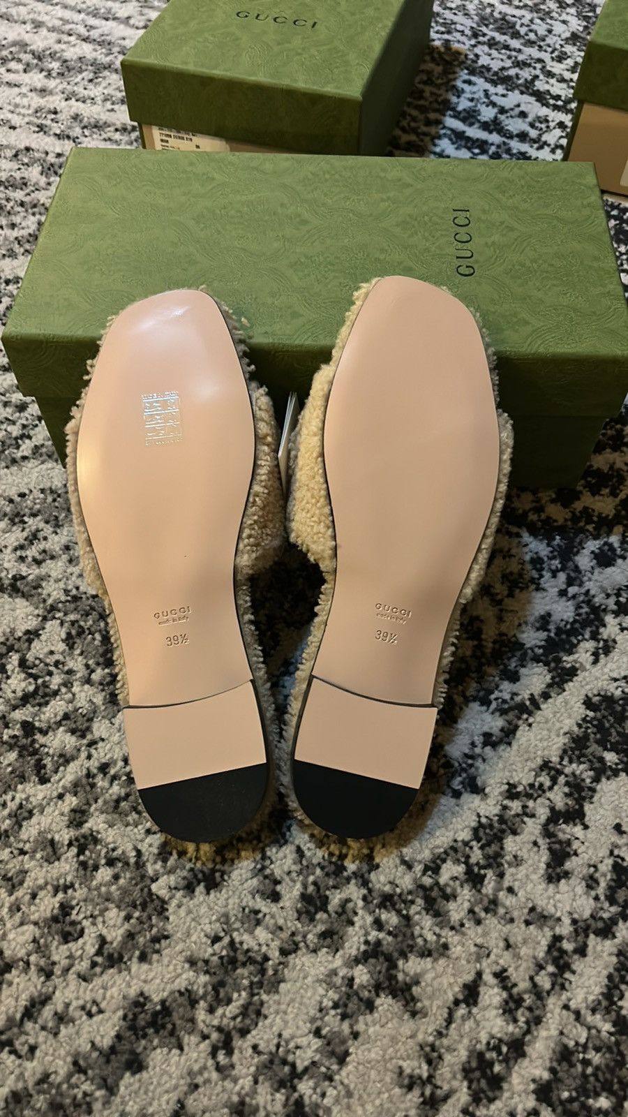 Gucci Gucci Interlocking G Fur Sandal Size US 9.5 / IT 39.5 - 5 Thumbnail