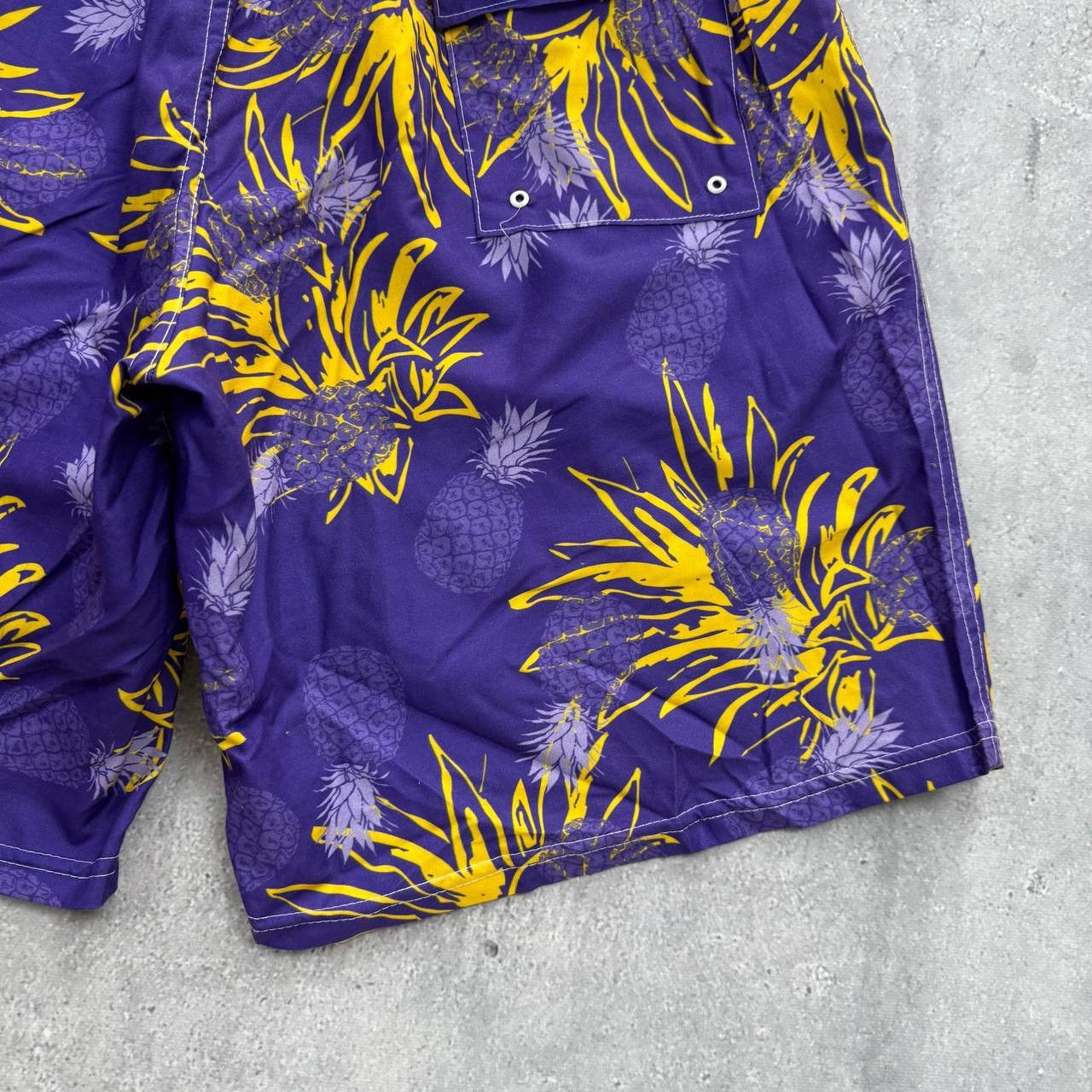 Vintage Vintage Piranha Joe Pineapple Print Swim Beach Shorts Purple Size US 31 - 17 Thumbnail