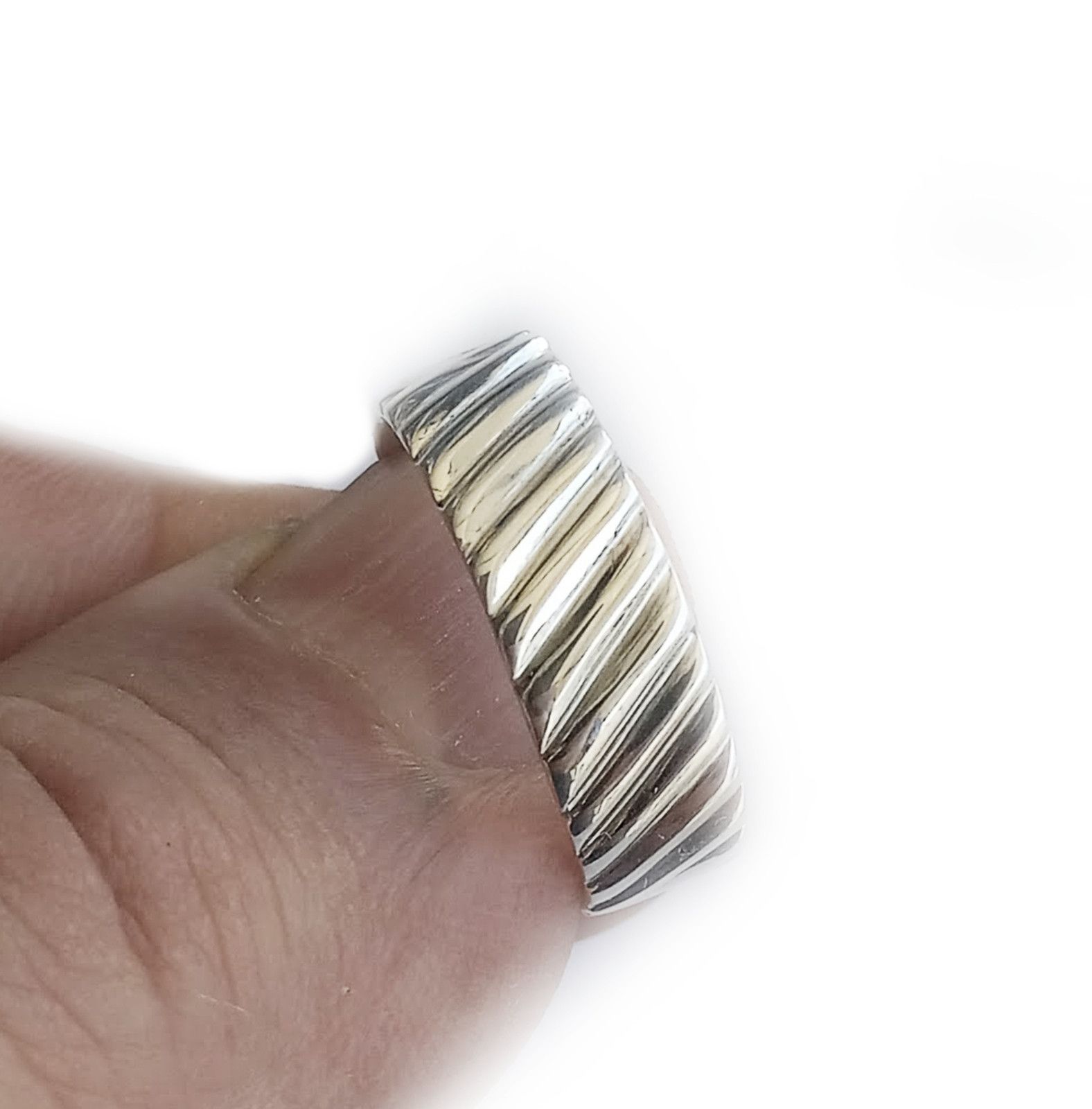 Other Men's silver band ring sizes 9 to 13 Size ONE SIZE - 3 Thumbnail