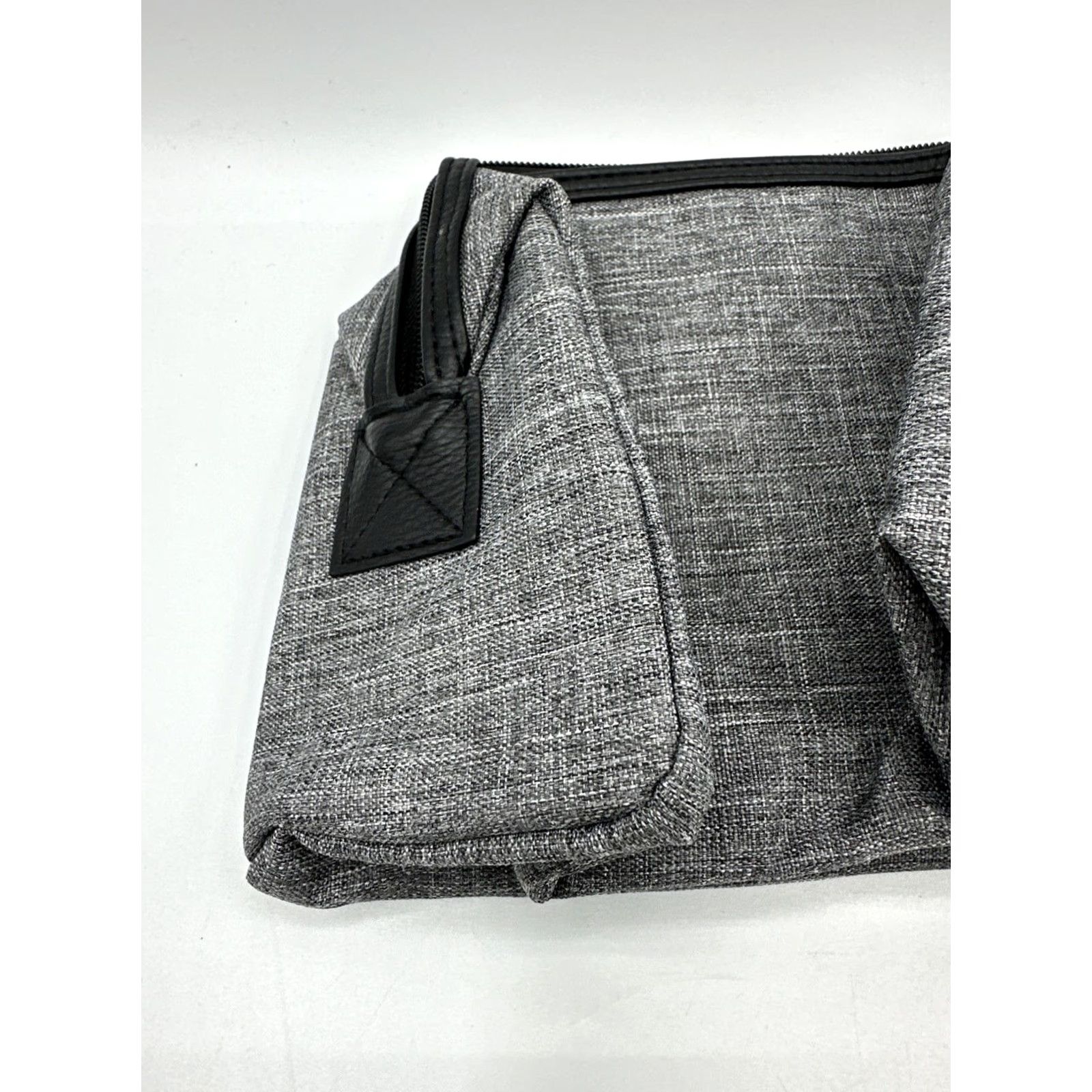Jimmy Choo Jimmy Choo Parfums Pouch Toiletry Bag Gray Heather Cosmetic Case Travel Case Medium Zip Men Size ONE SIZE - 6 Thumbnail