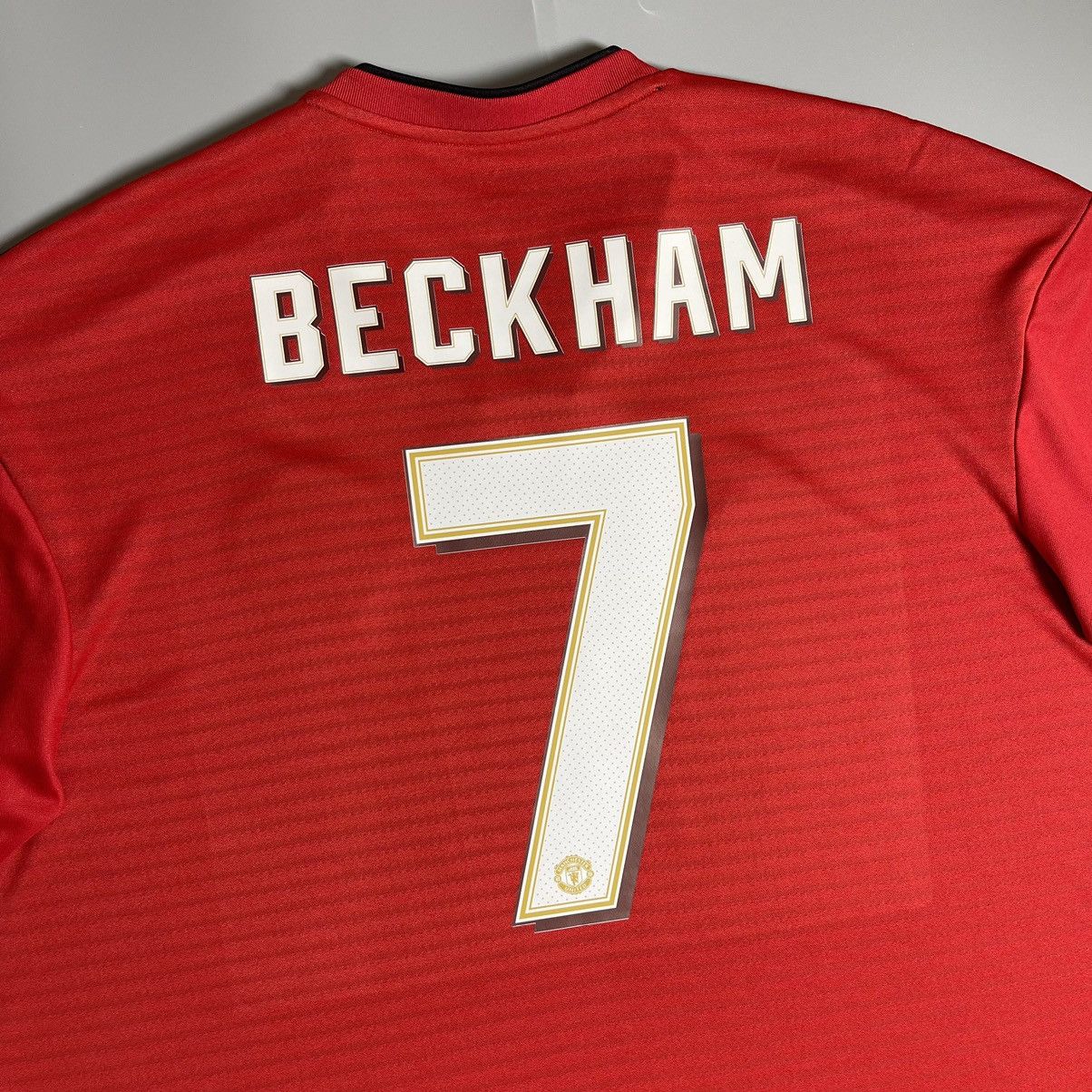 Adidas × Vintage MANCHESTER UNITED ADIDAS 2018/2019 SOCCER JERSEY #7 BECKHAM Size US XXL / EU 58 / 5 - 9 Thumbnail