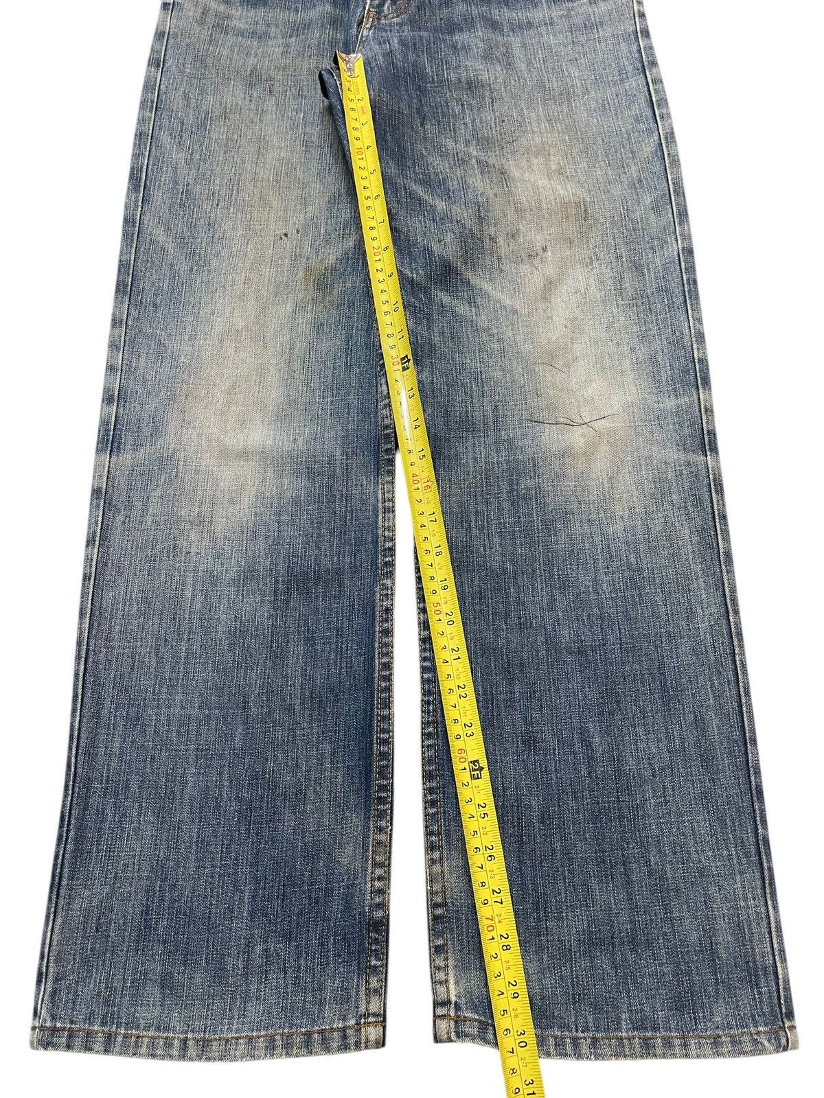 Eddie Bauer Vintage 90s Eddie Bauer Blue Faded Wash Wide Leg Baggy Jeans Size US 32 / EU 48 - 13 Thumbnail