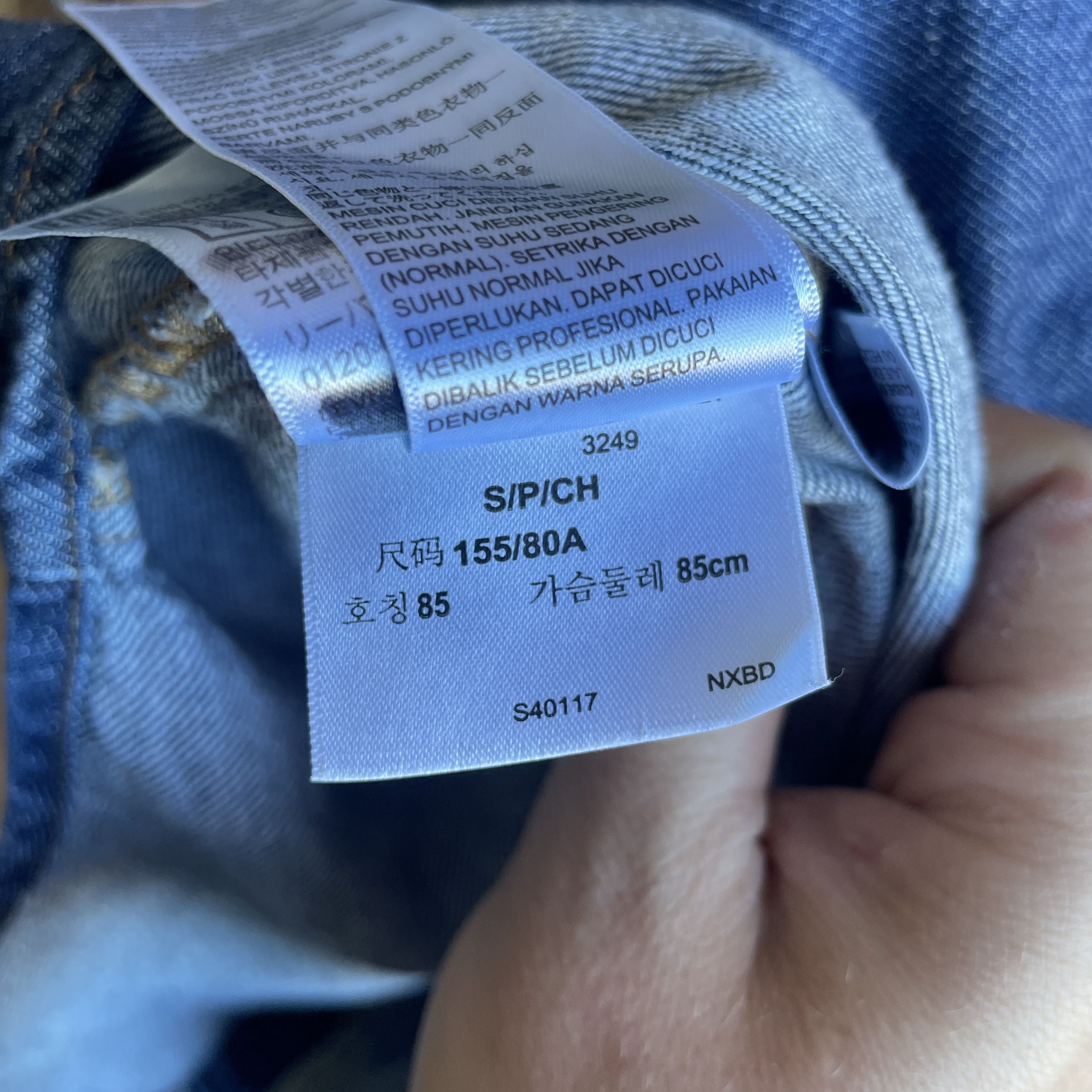 Levi's Levi's Womens Oversized Denim Western Shirt Size S Size S / US 4 / IT 40 - 7 Thumbnail
