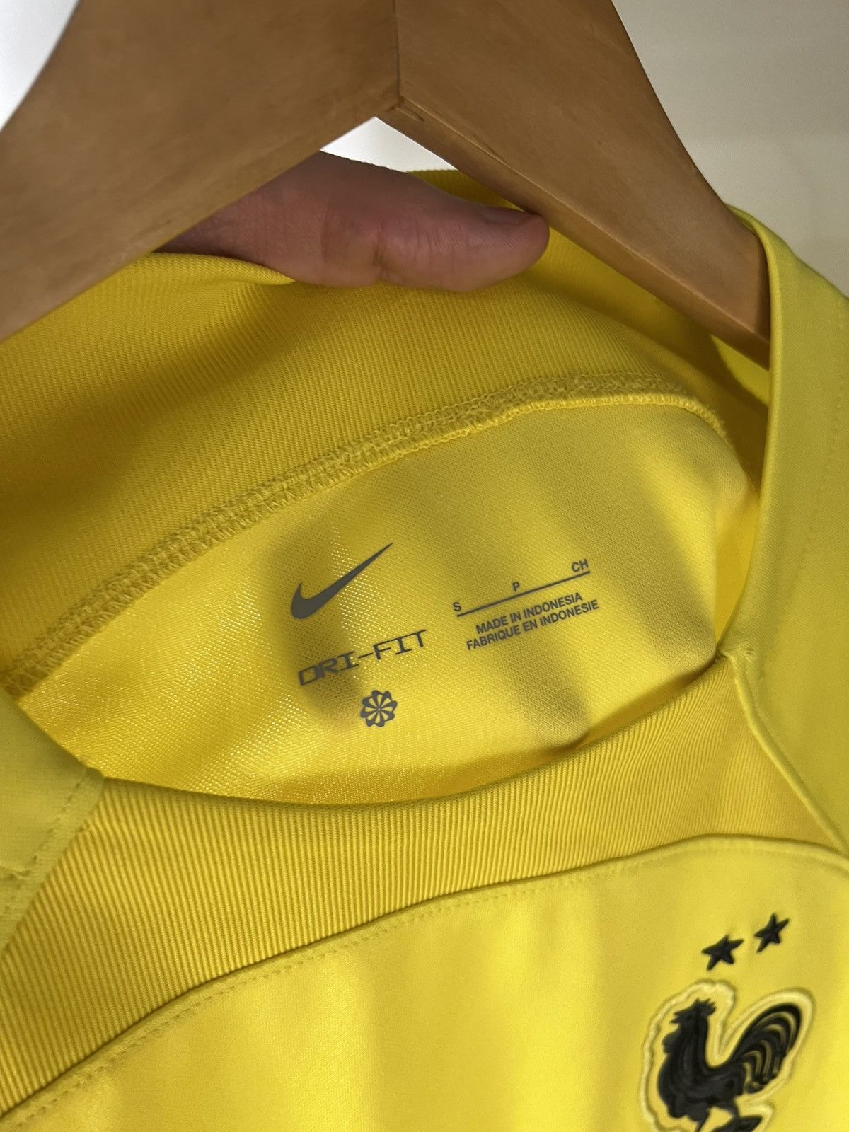 Nike VINTAGE NIKE FRANCE SOCCER JERSEY RETRO PSG BLOKE Y2K 90s Size US S / EU 44-46 / 1 - 13 Thumbnail