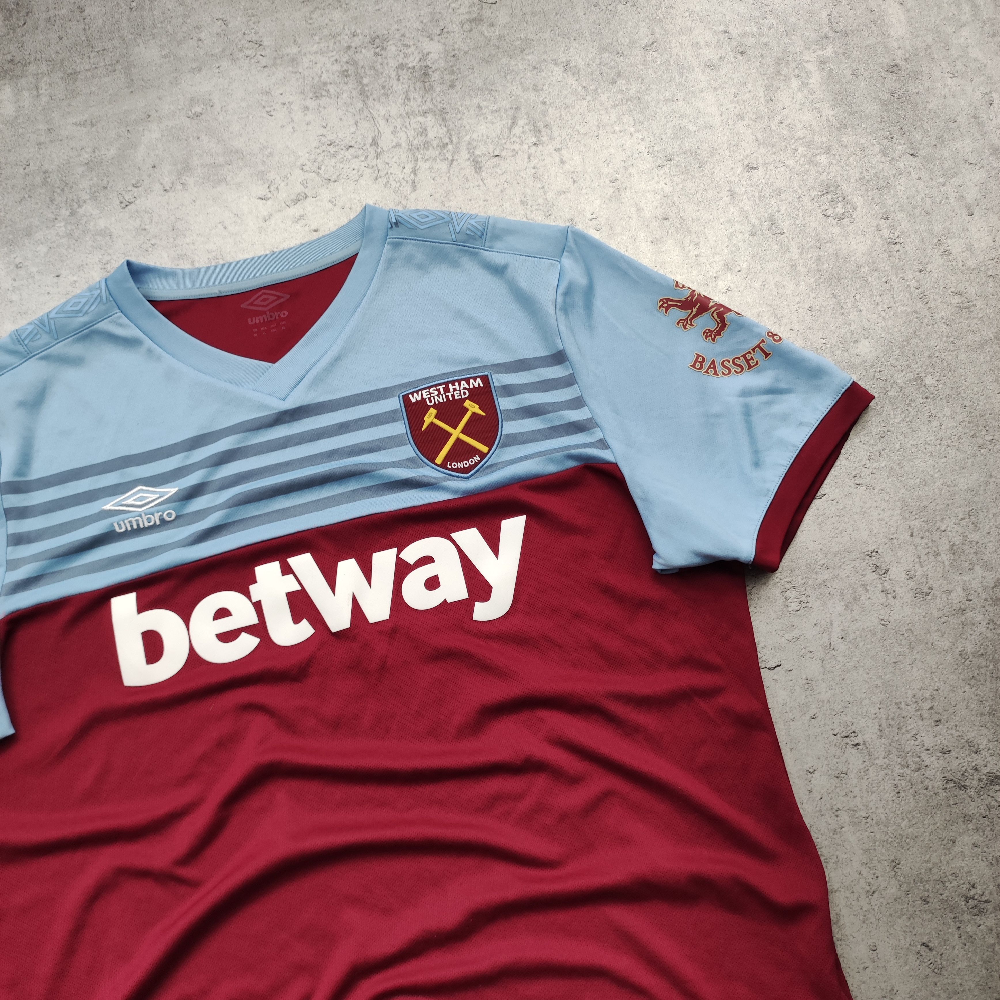 Umbro Rare Football West Ham United x Umbro 2019/20 Home Jersey Size US XL / EU 56 / 4 - 3 Thumbnail