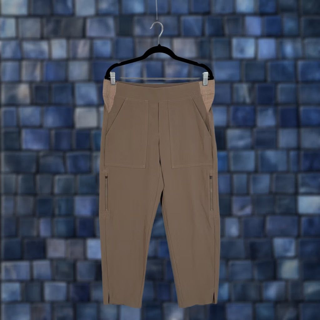 Athleta Athleta Pants Womens 4P Brown Cropped Relaxed Elastic Zip Pockets Hiking Travel - Women - 4P Petite - Cropped Fit - Athleisure Size 27" / US 4 / IT 40 - 1 Thumbnail